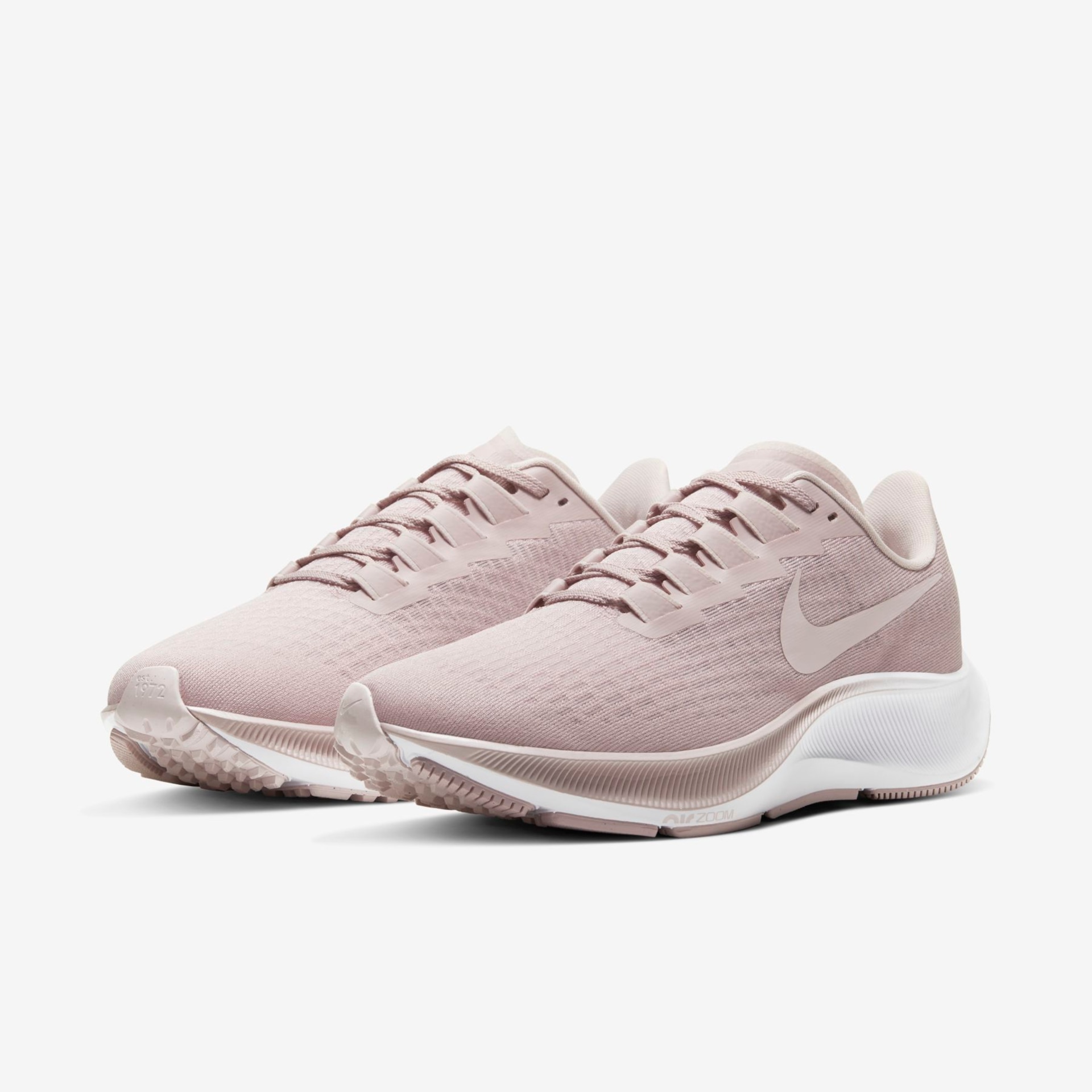 Tênis Nike Air Zoom Pegasus 37 Premium Feminino - Foto 5