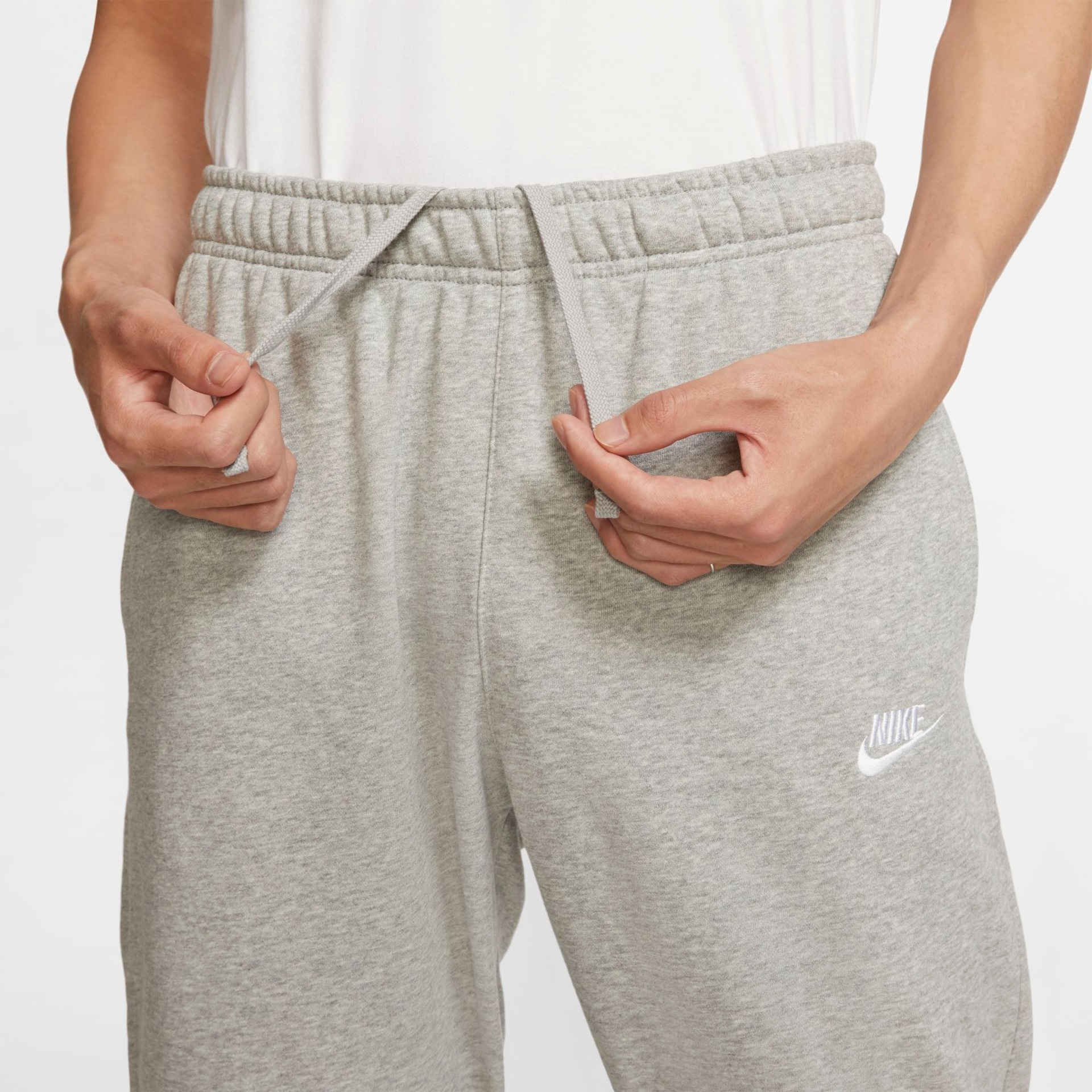 Calça Nike Sportswear Club Masculina - Foto 4