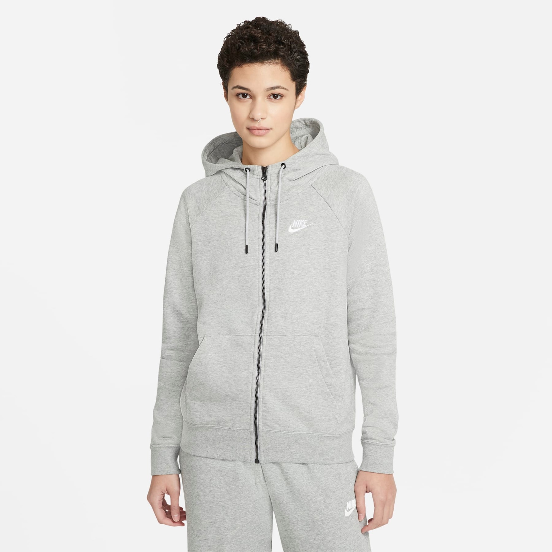 Jaqueta Nike Sportswear Essential Feminina - Foto 1