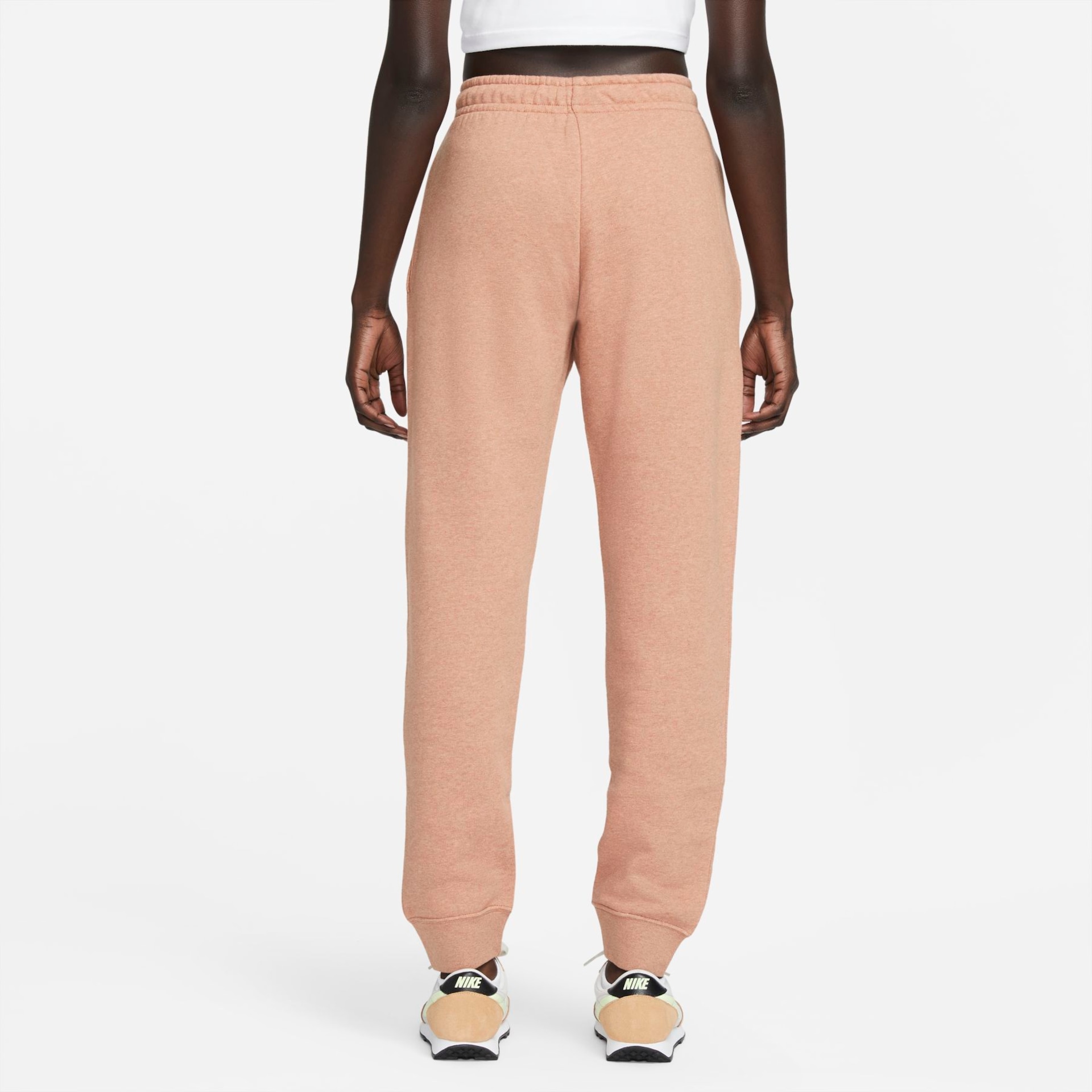 Calça Nike Sportswear Essential Feminina - Foto 2