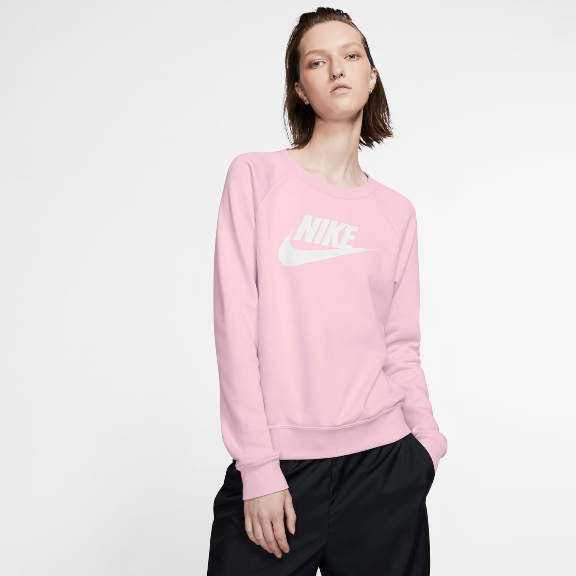 Blusão Nike Sportswear Essential Feminino - Foto 1