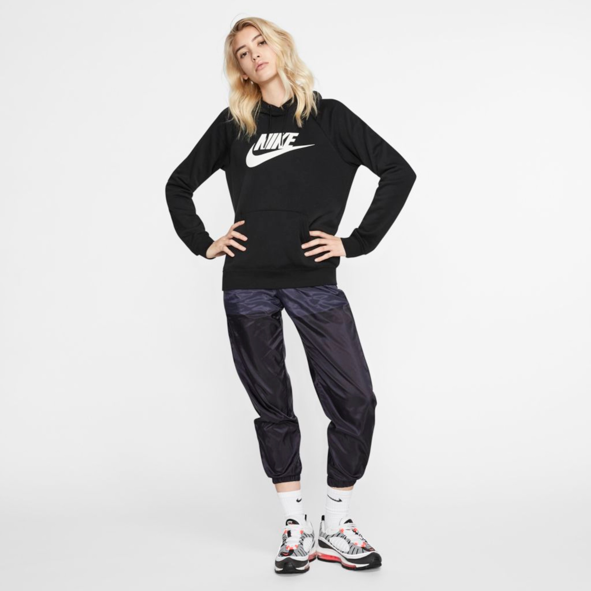 Blusão Nike Sportswear Essential Feminino - Foto 6