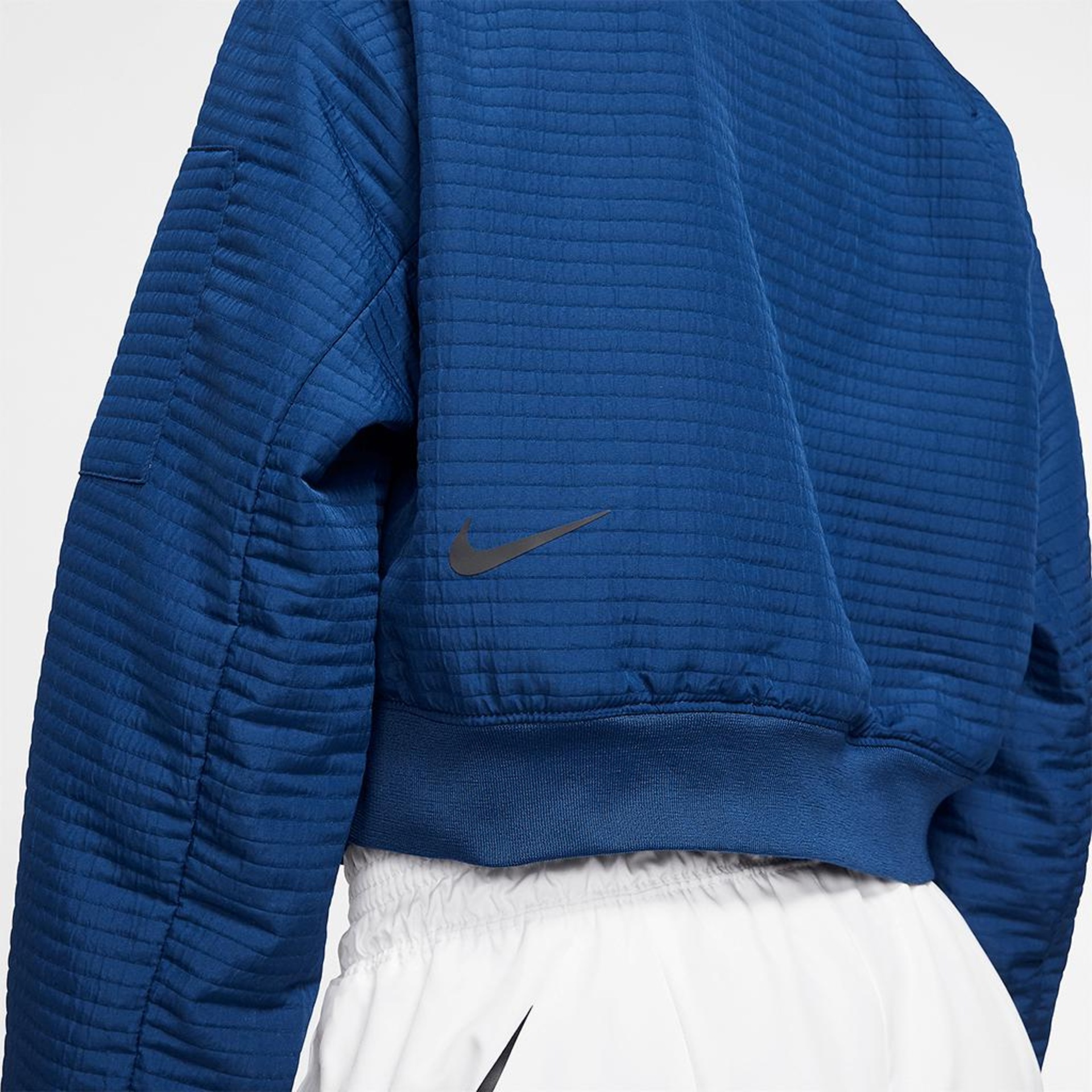 Jaqueta Nike Sportswear Tech Pack Feminina - Foto 5