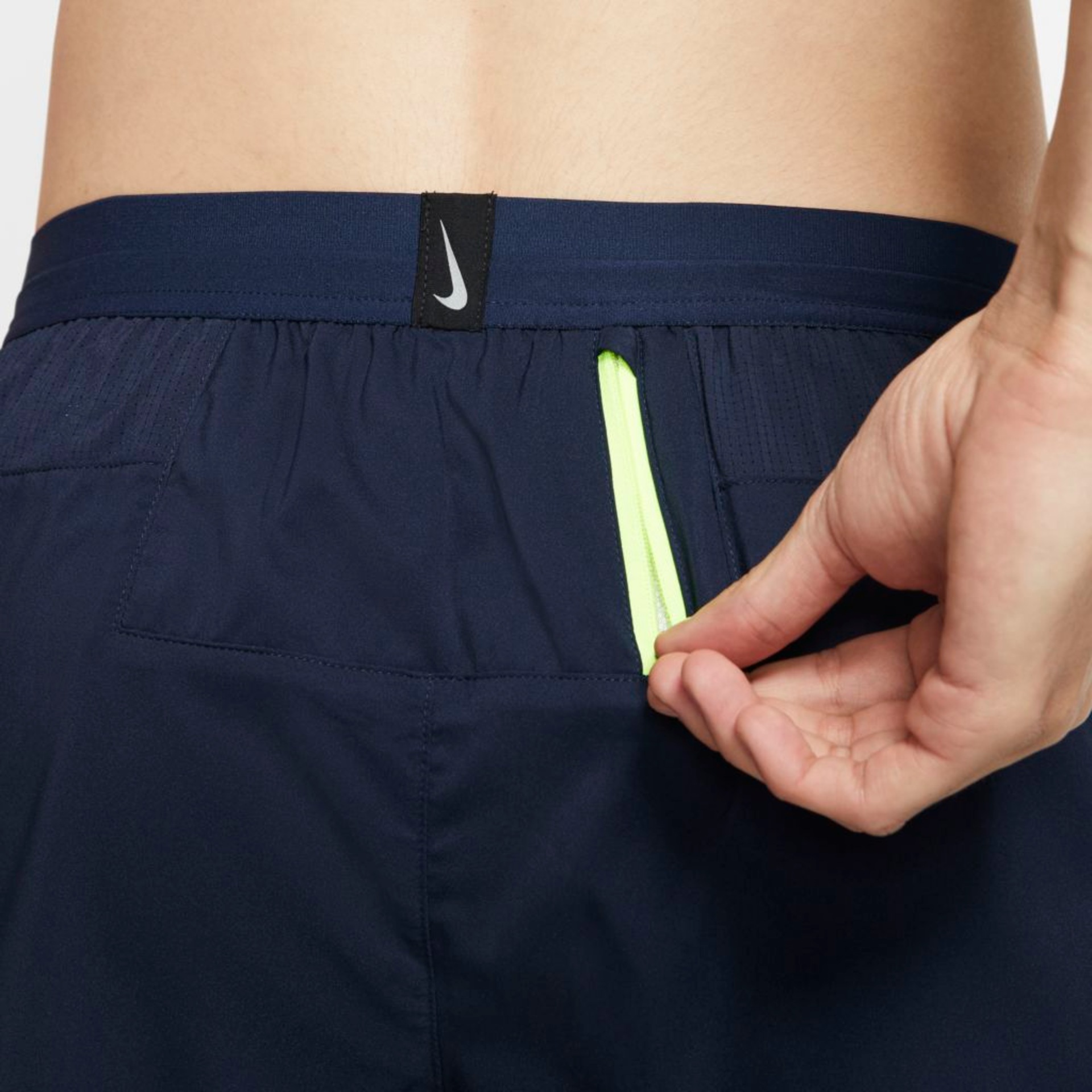 Shorts Nike Air Flex Stride Masculino - Foto 7
