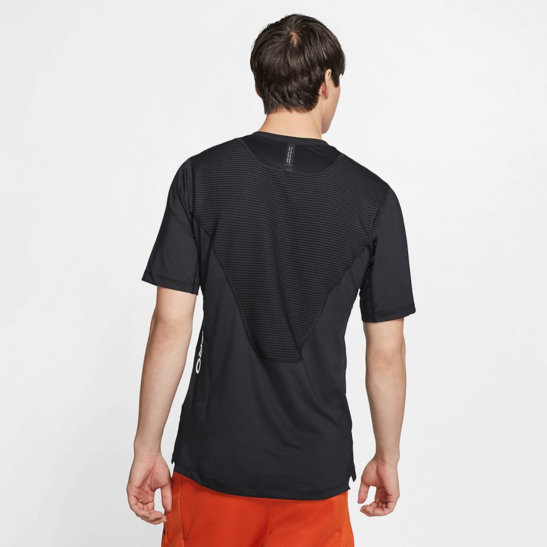 Camiseta Nike Pro AeroAdapt Masculina - Foto 2