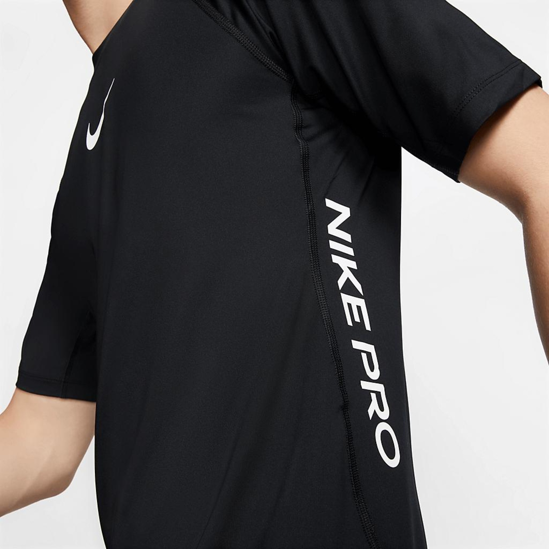 Camiseta Nike Pro AeroAdapt Masculina - Foto 4