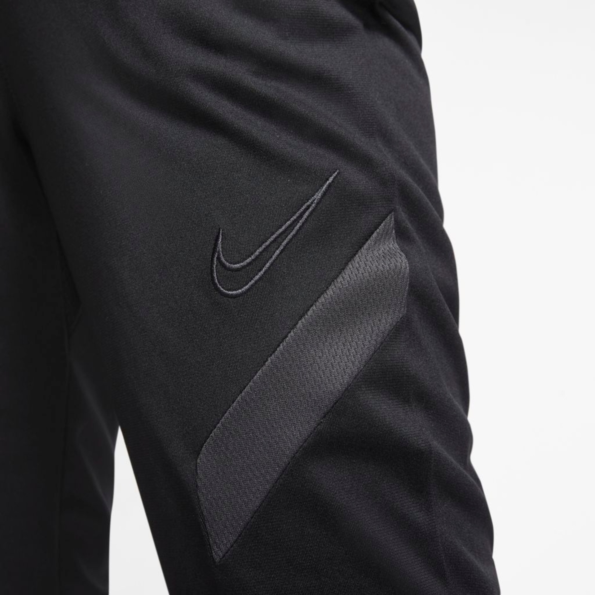 Calça Nike Dri-FIT Academy Pro Feminina - Foto 4