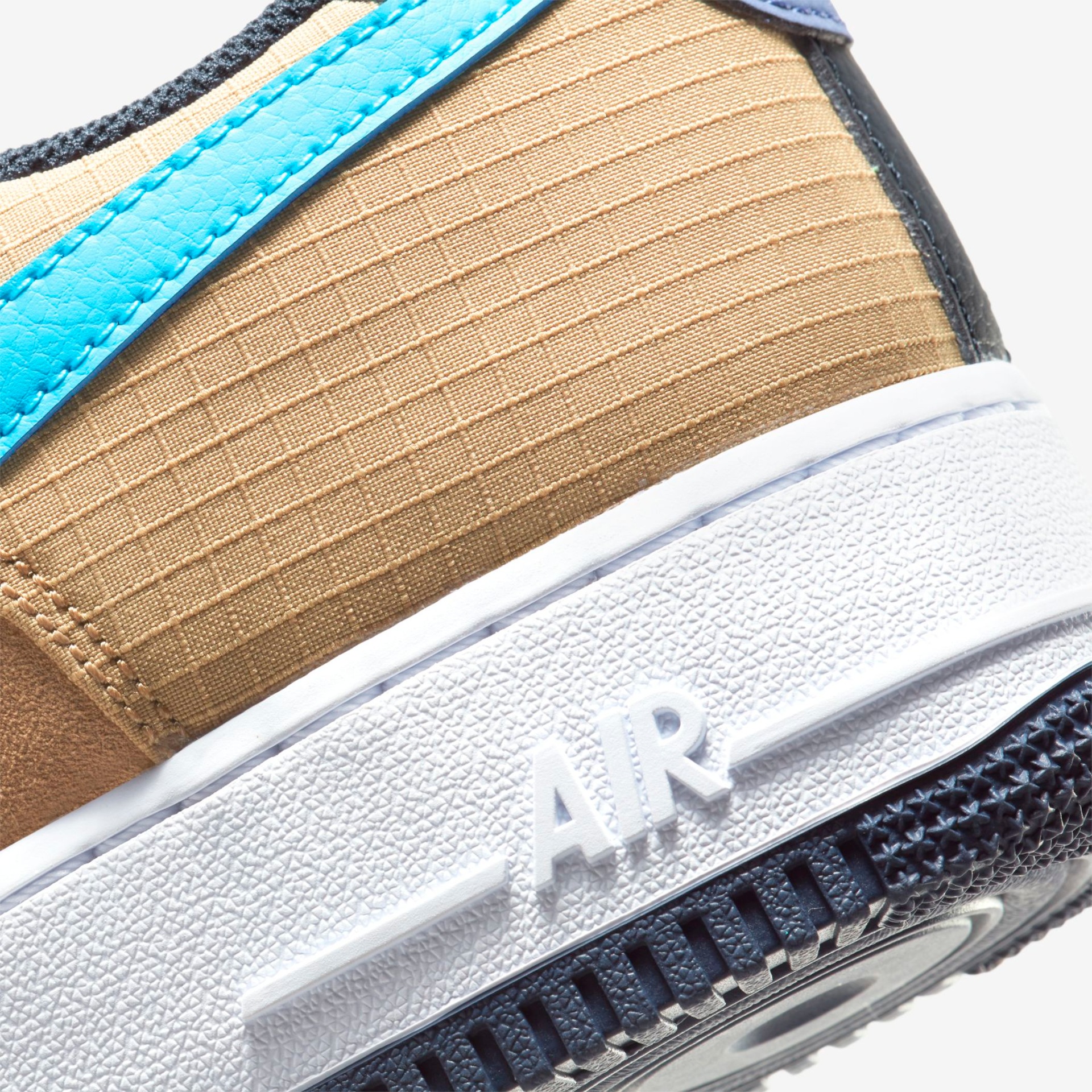 Tênis Nike Air Force 1 '07 LV8 Masculino - Foto 9