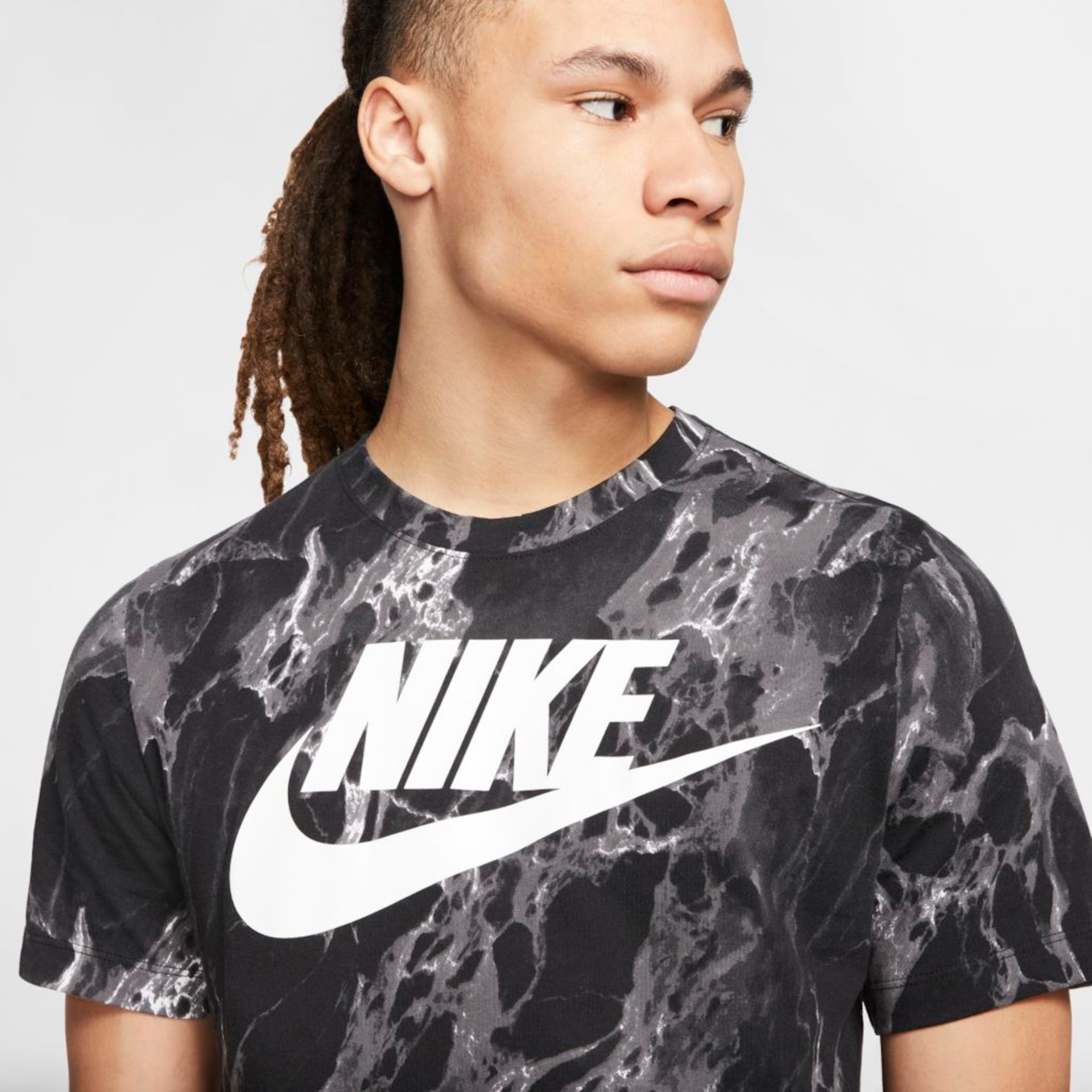 Camiseta Nike Swoosh Masculina - Foto 3
