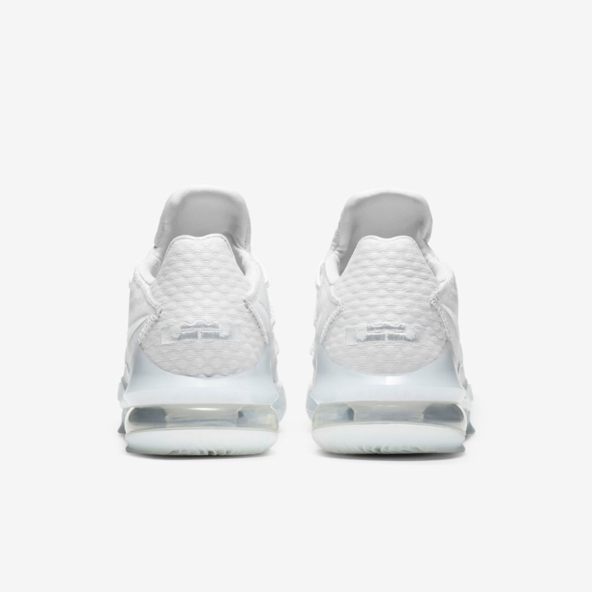 Tênis Nike LeBron 17 Low Masculino - Foto 6