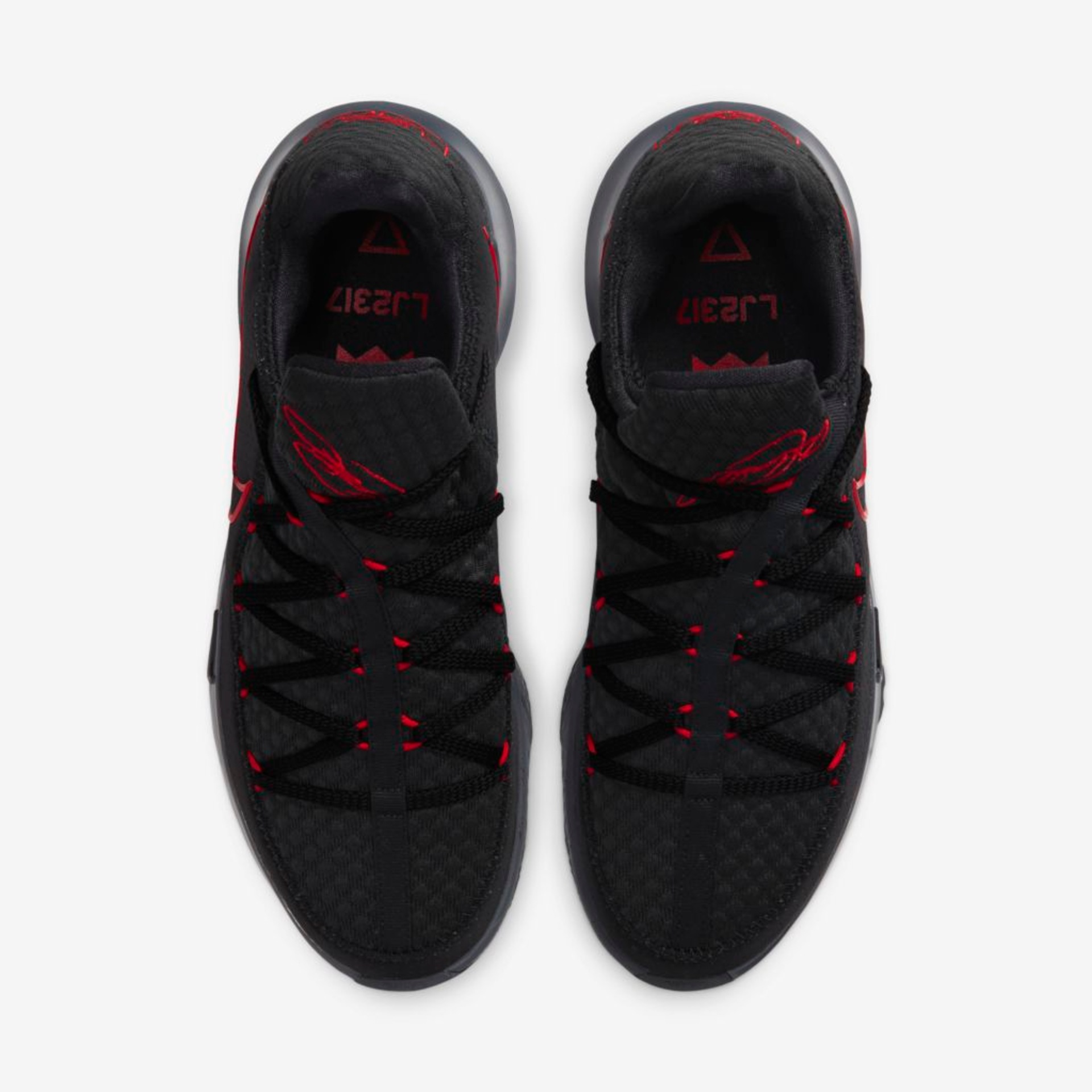 Tênis Nike LeBron 17 Low Masculino - Foto 4