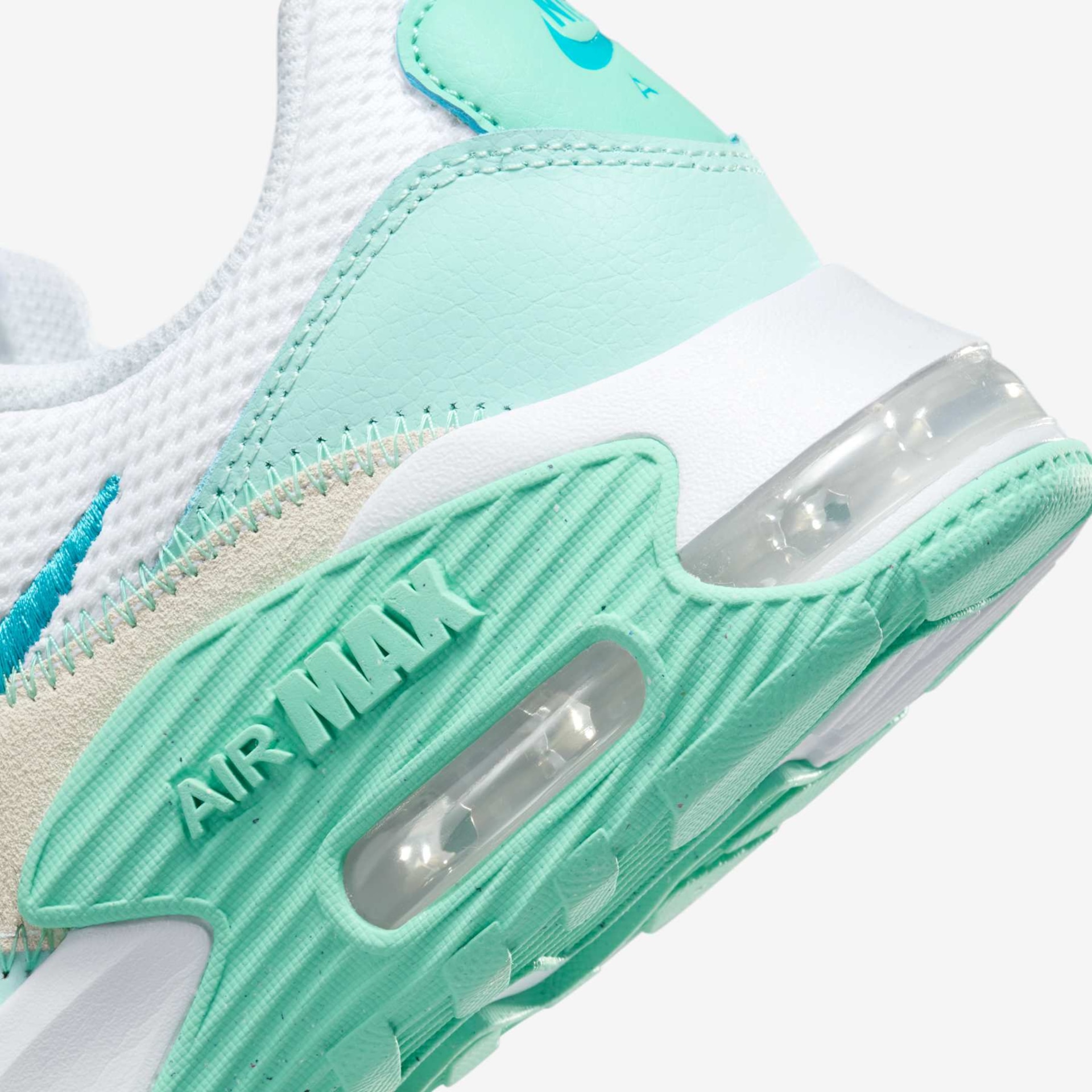 Tênis Nike Air Max Excee Feminino - Foto 8