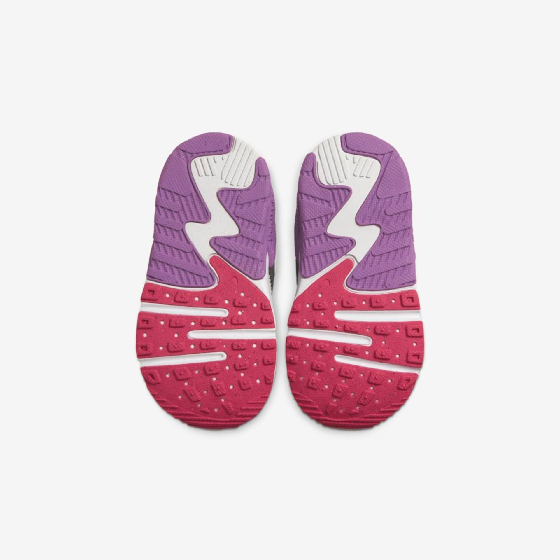 Tênis Nike Air Max Excee Infantil - Foto 2