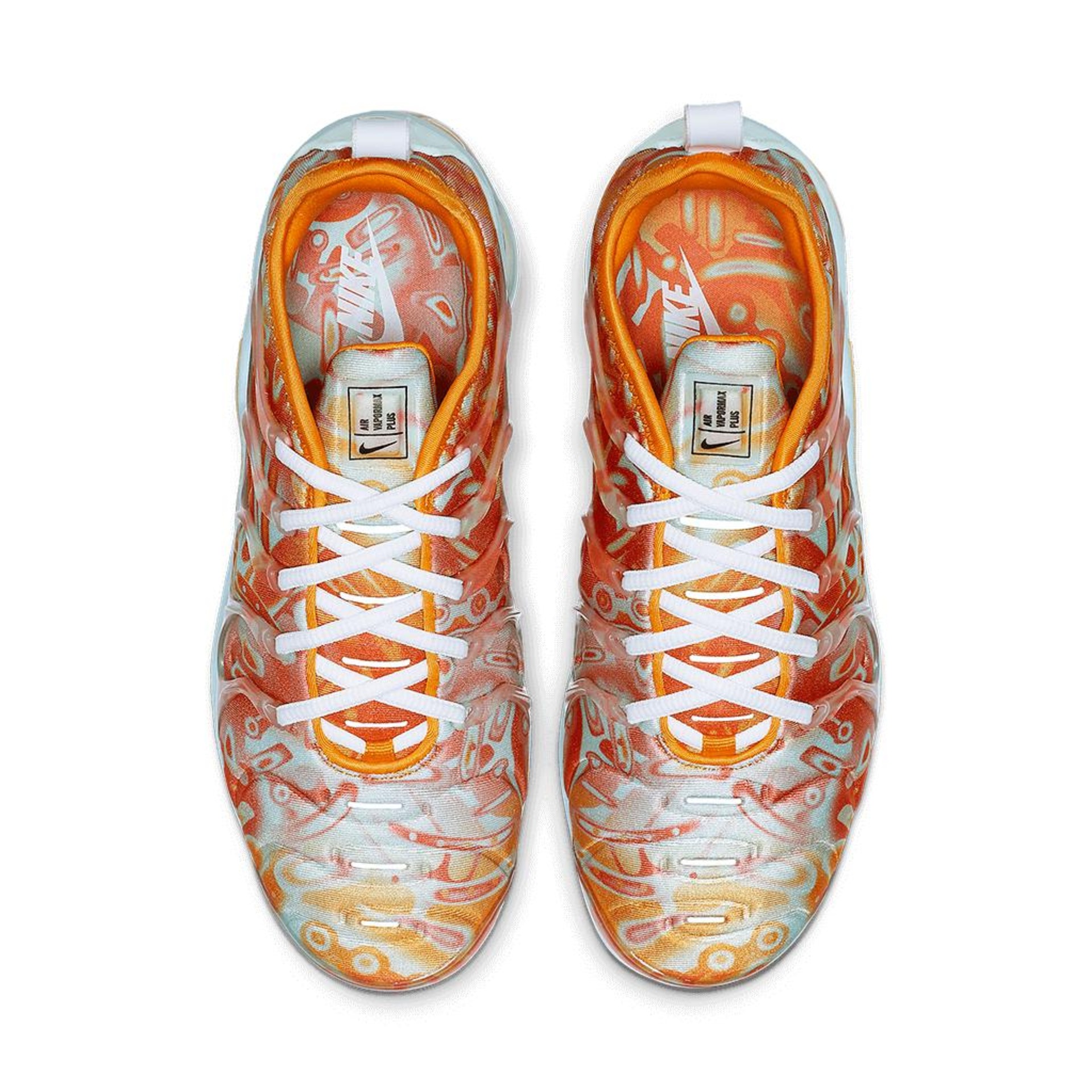 Tênis Nike Air VaporMax Plus QS Feminino - Foto 4