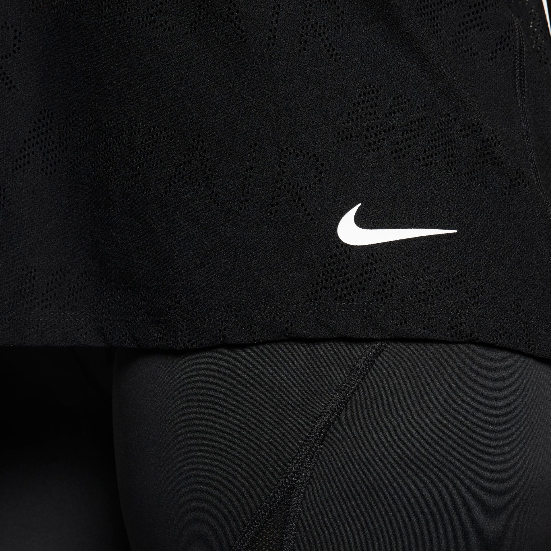 Plus Size - Camiseta Nike Air Feminina - Foto 4