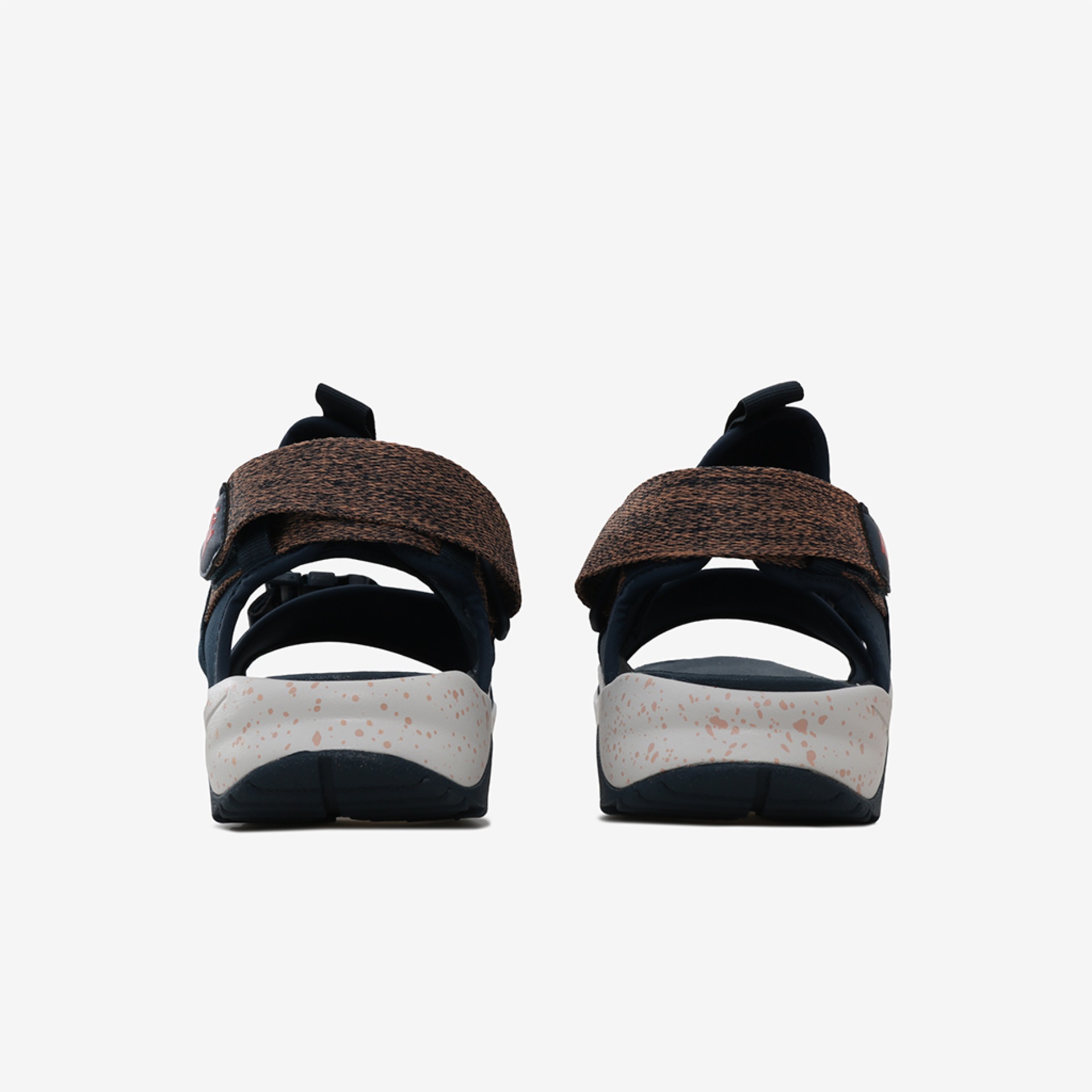 Sandália Nike Canyon Masculina - Foto 6