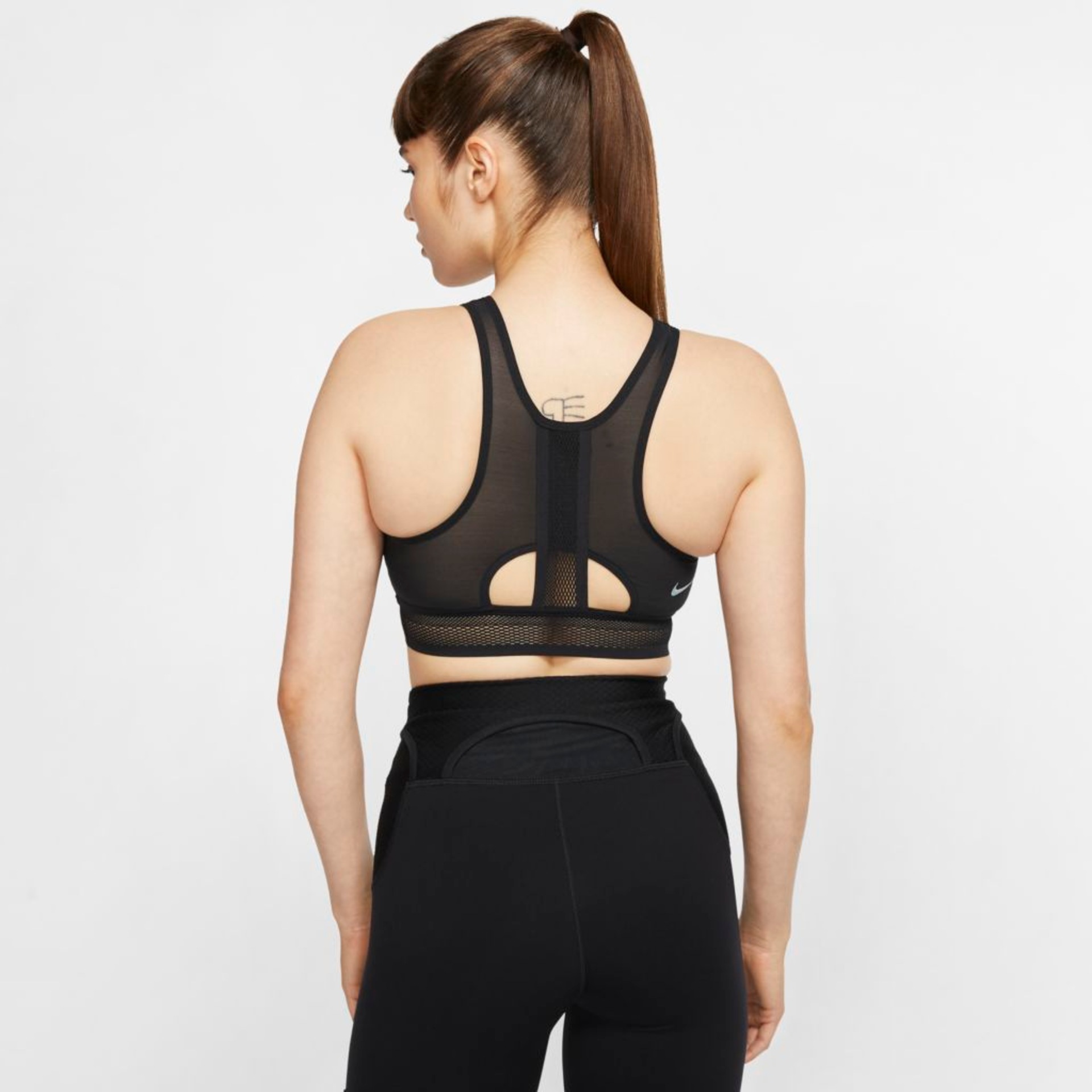 Top Nike Swoosh UltraBreathe Feminino - Foto 2