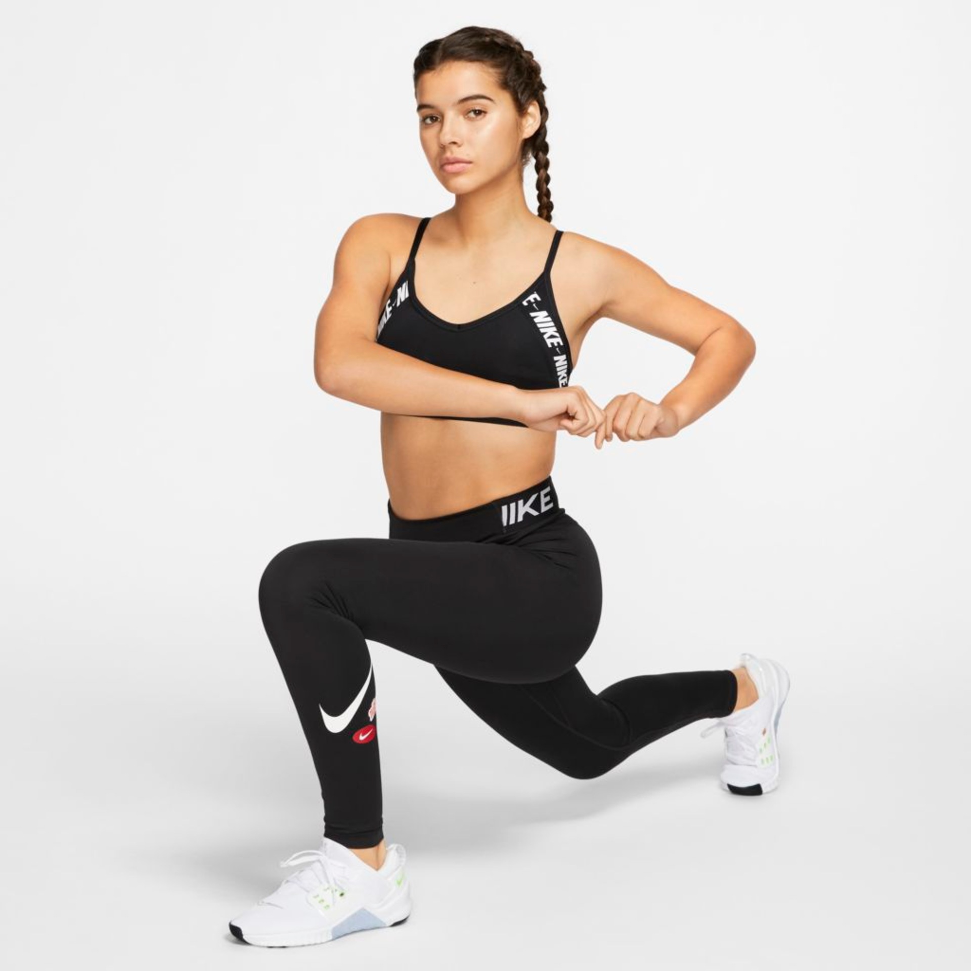 Top Nike Indy Feminino - Foto 5