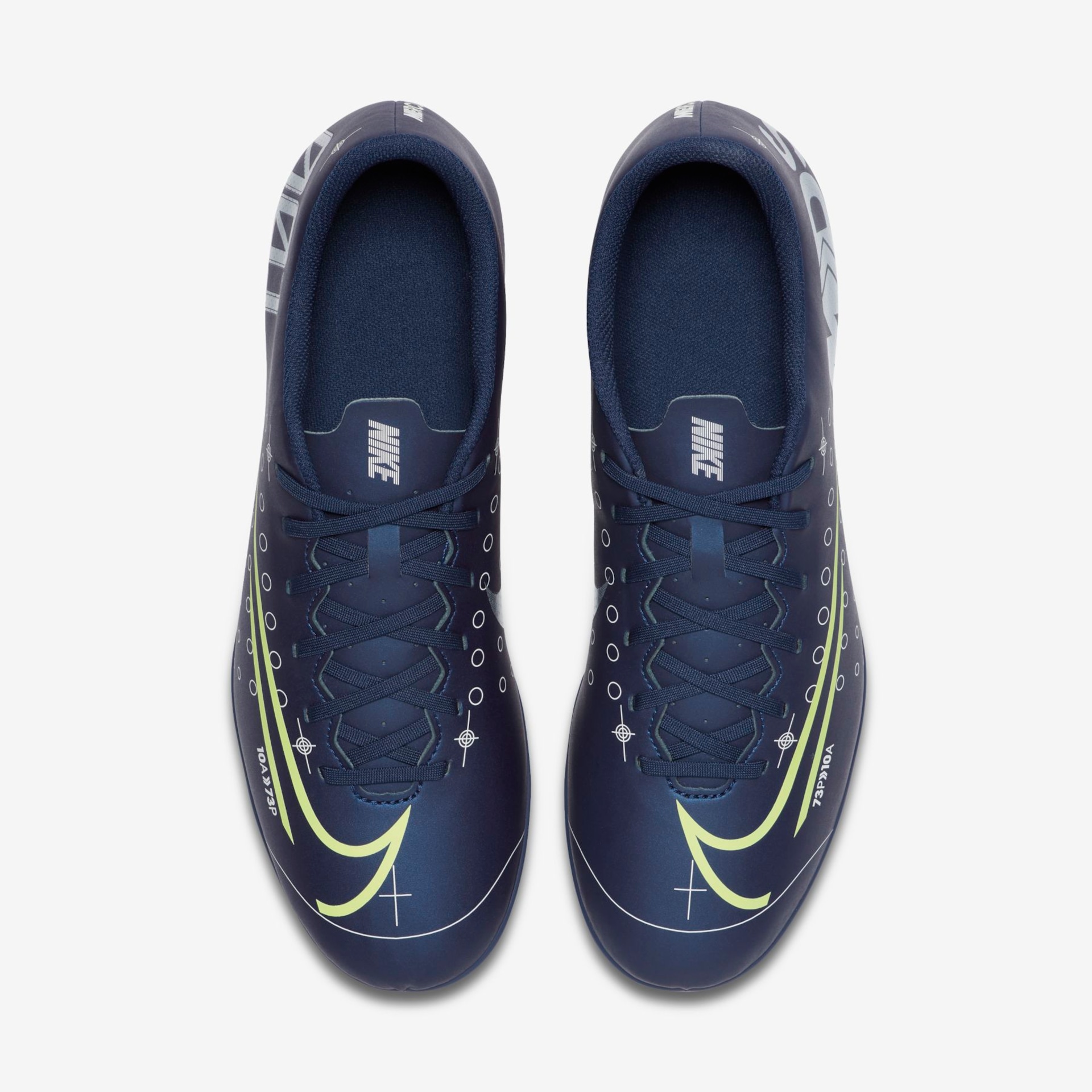 Chuteira Nike Mercurial Vapor 13 Club Campo - Foto 4