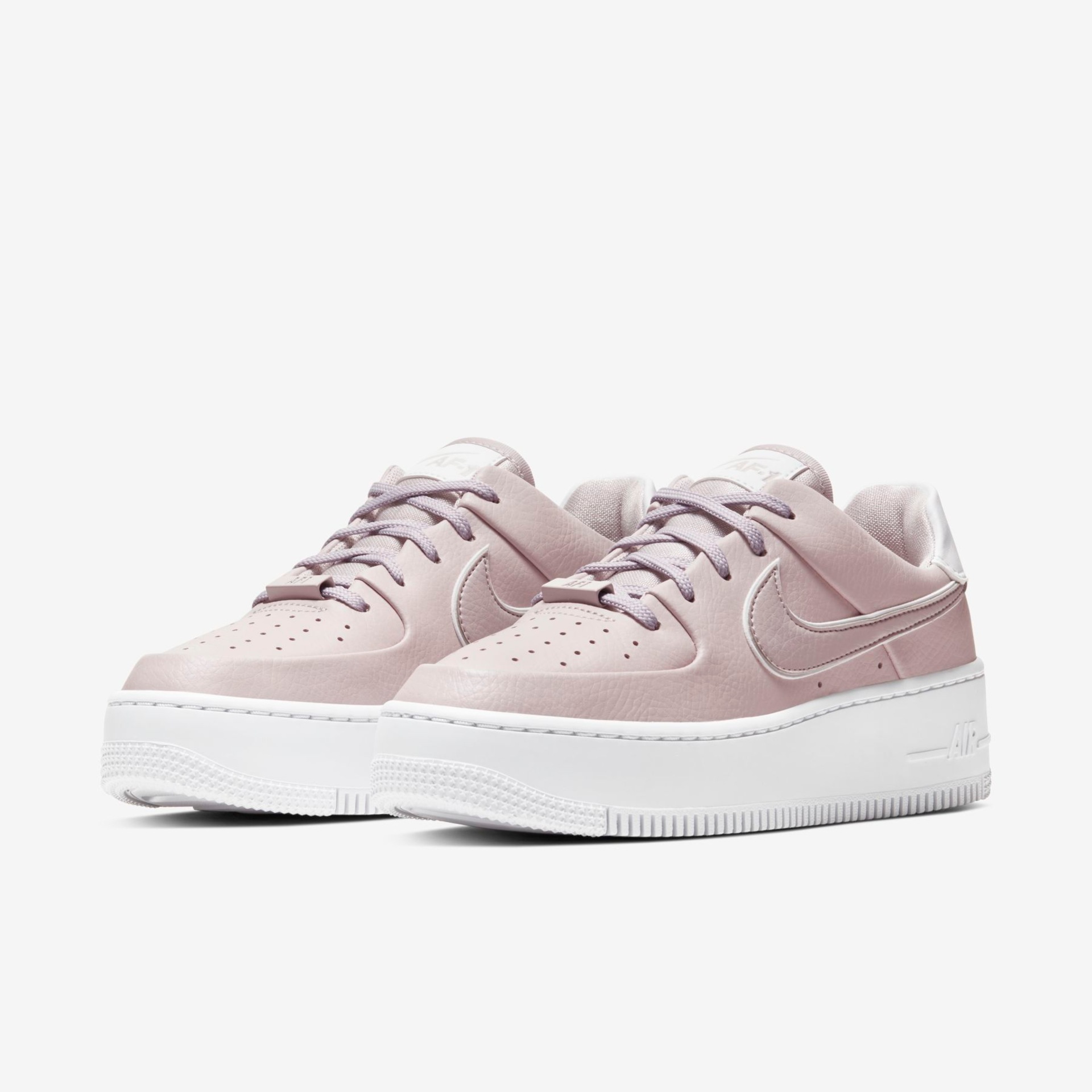 Tênis Nike Air Force 1 Sage Low Feminino - Foto 5