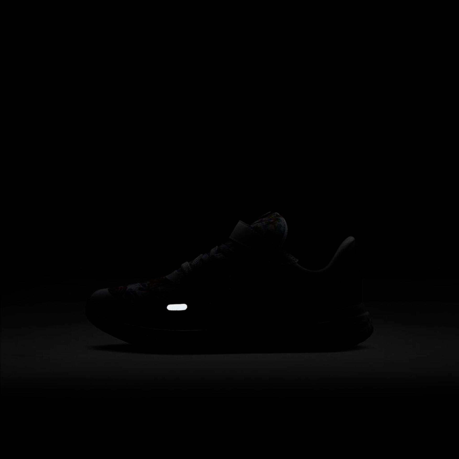 Tênis Nike Revolution 5 Fable Infantil - Foto 9