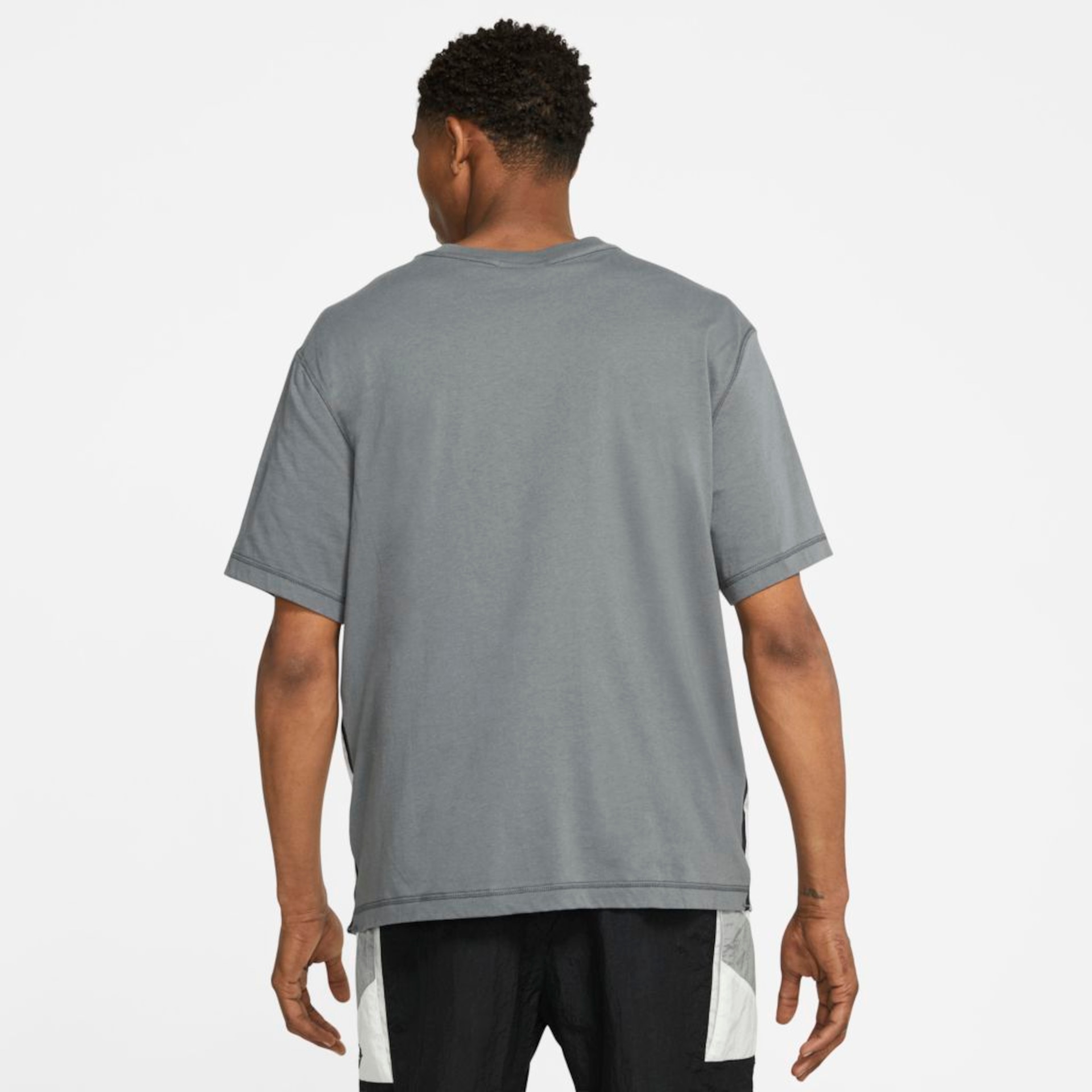 camiseta nike sportswear nsw