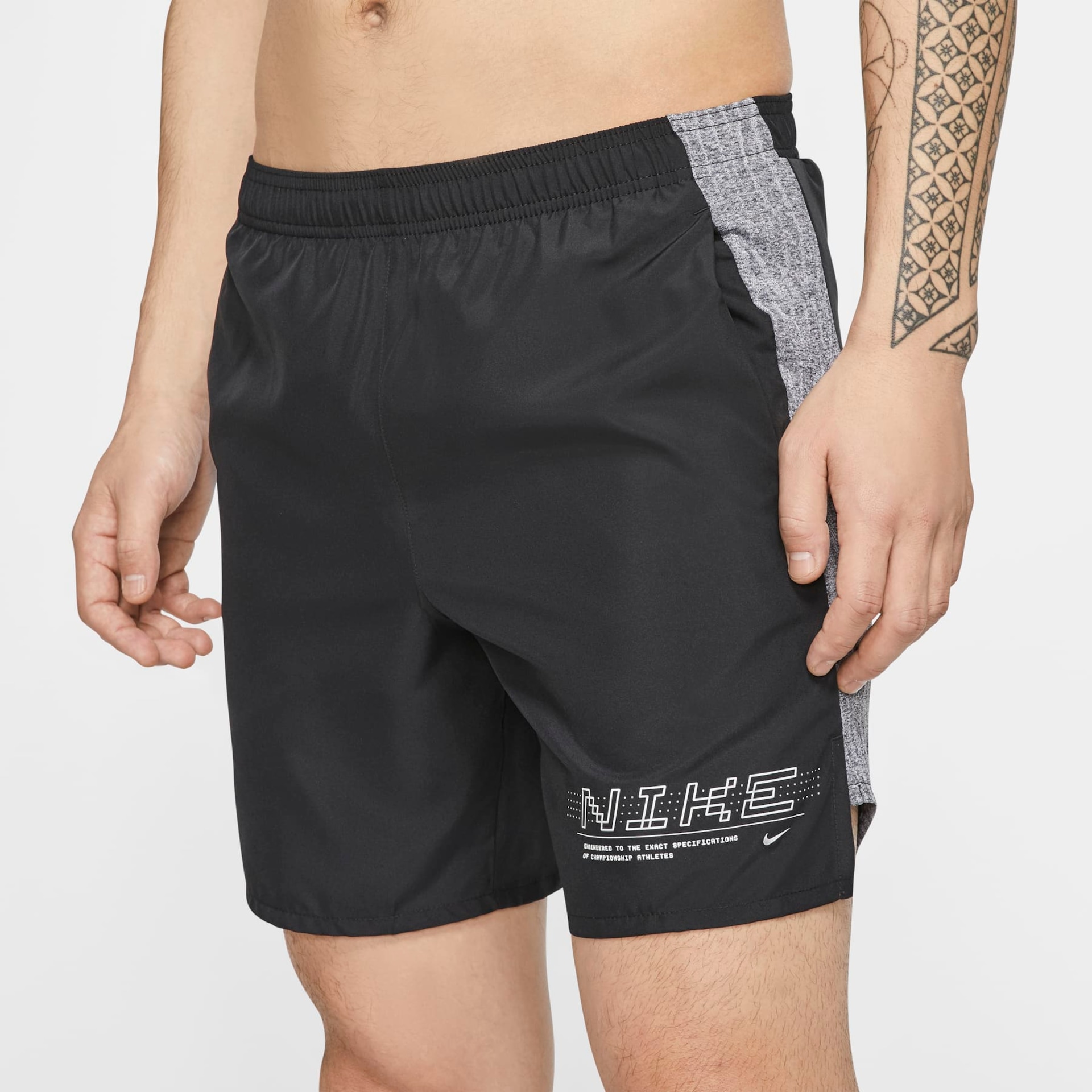 Shorts Nike Challenger Masculino - Foto 2