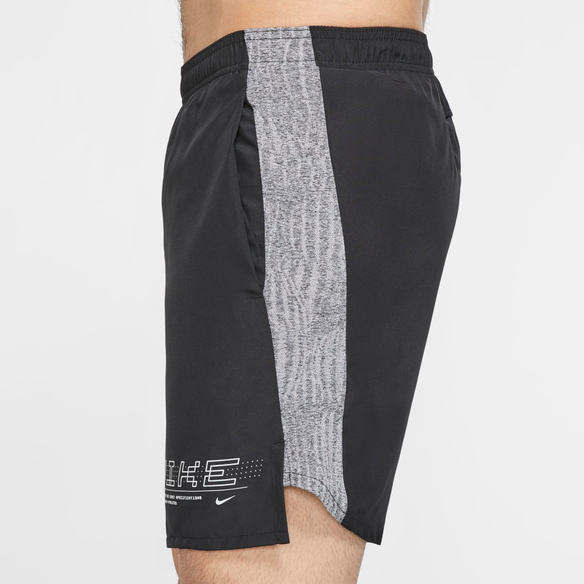 Shorts Nike Challenger Masculino - Foto 4