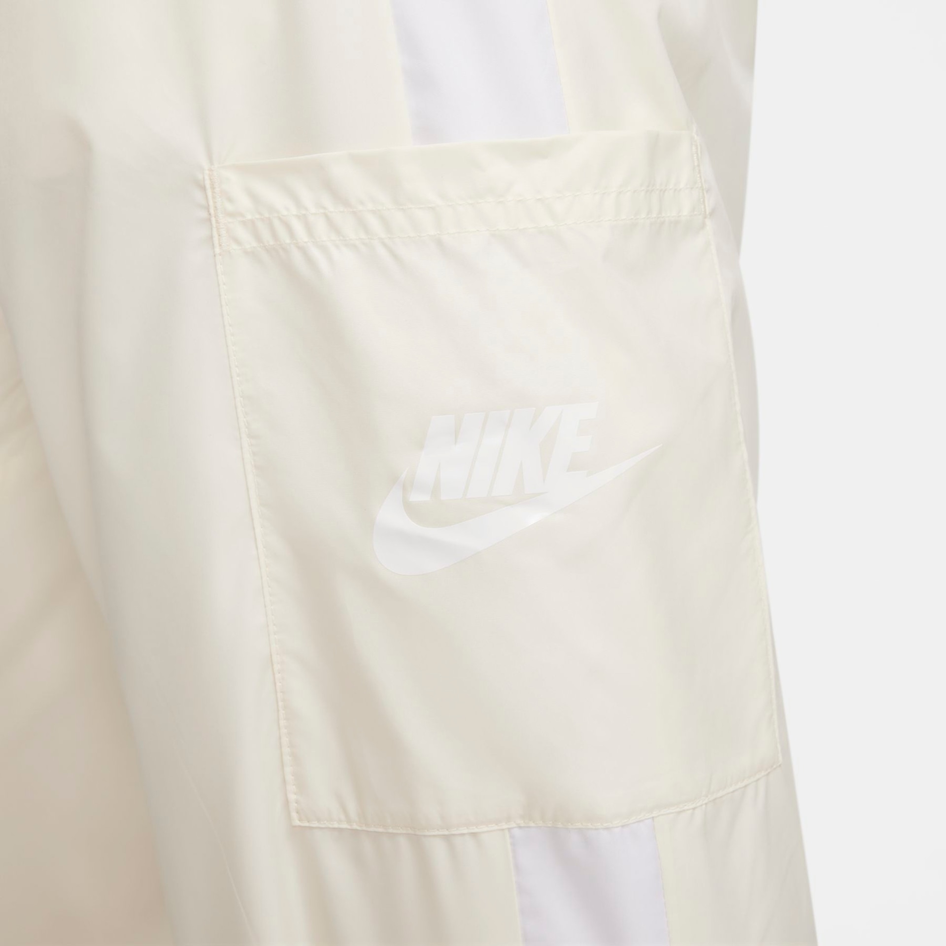 Calça Nike Sportswear Feminina - Foto 4