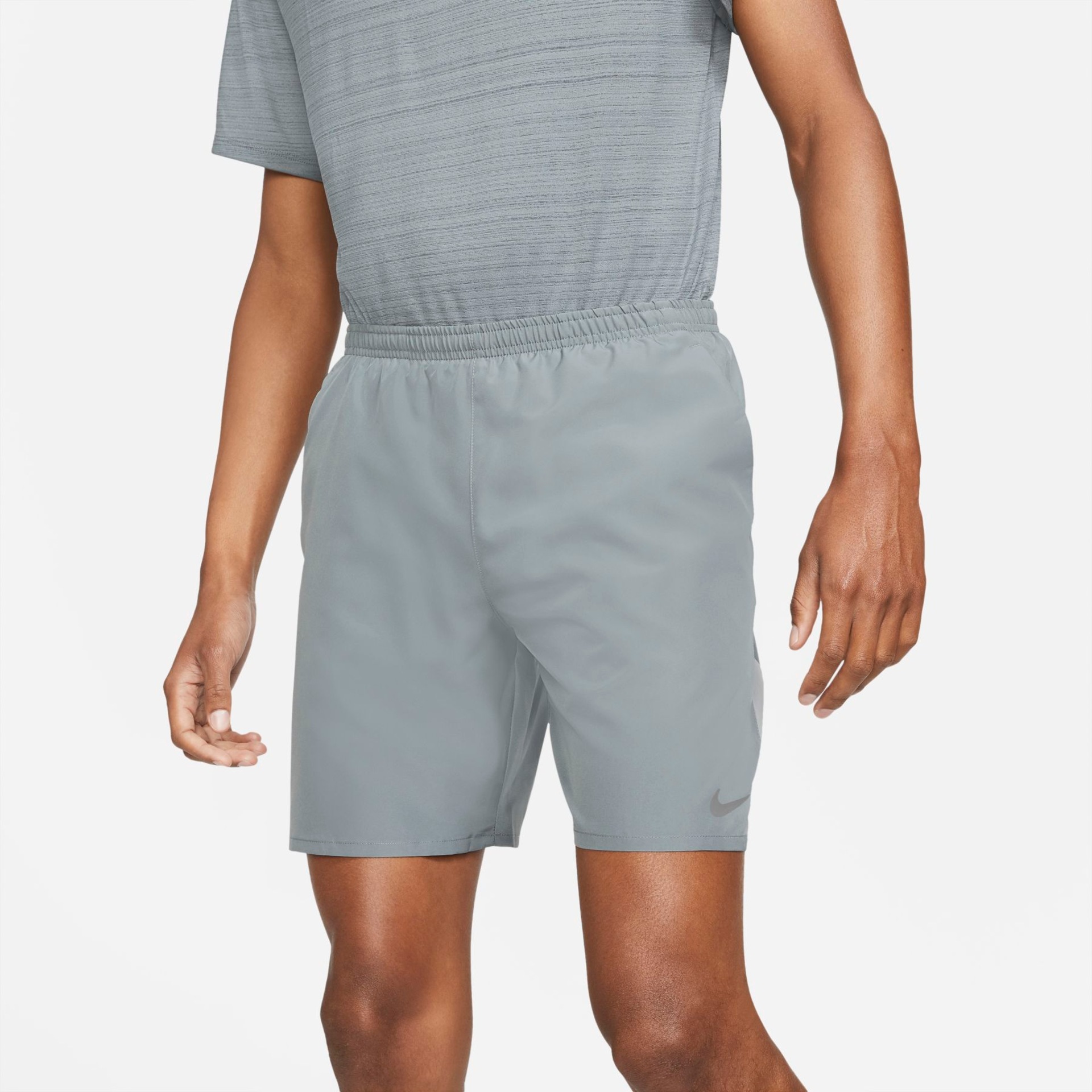 Shorts Nike Dri-FIT Run Masculino - Foto 2