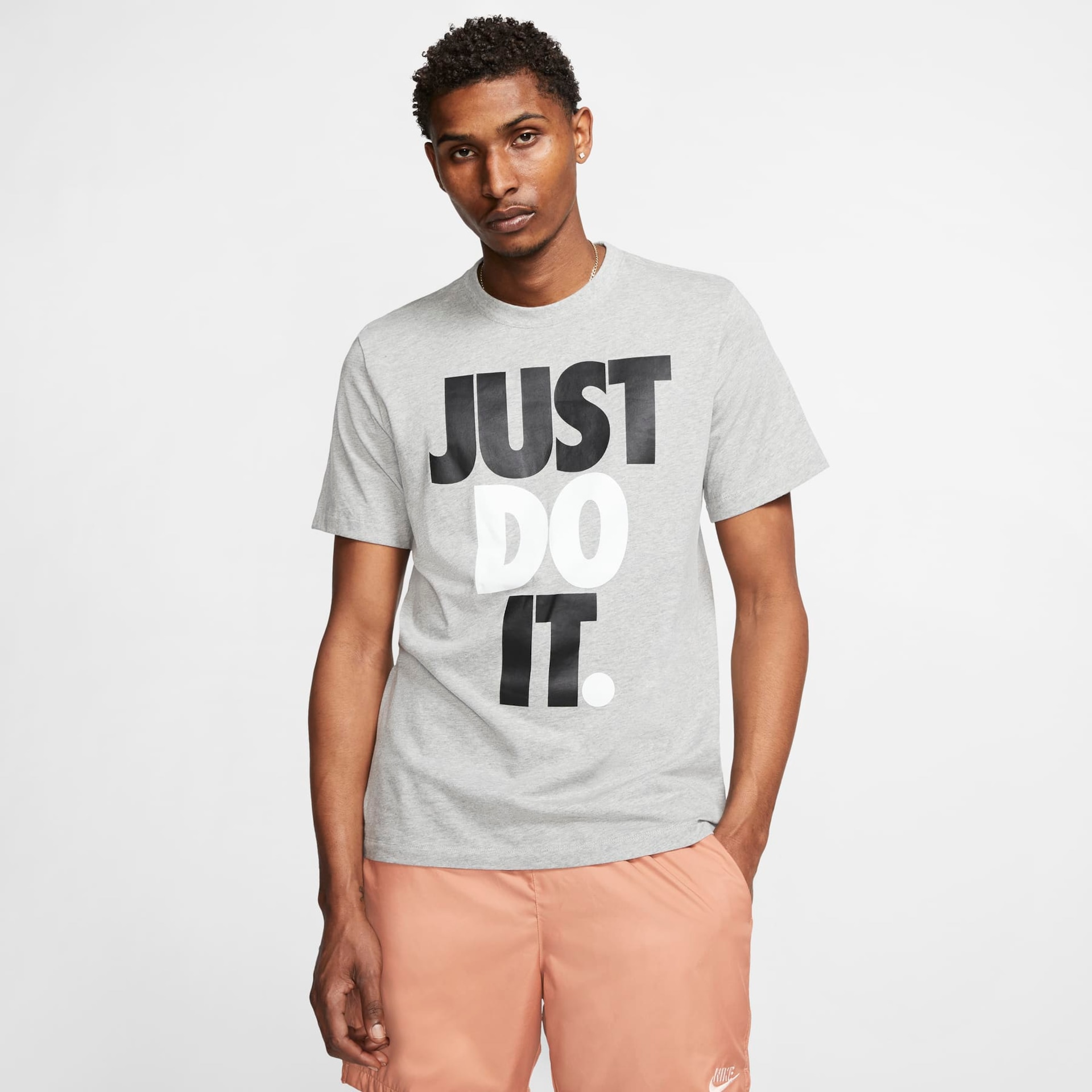 Camiseta Nike Sportswear JDI Masculina - Foto 1