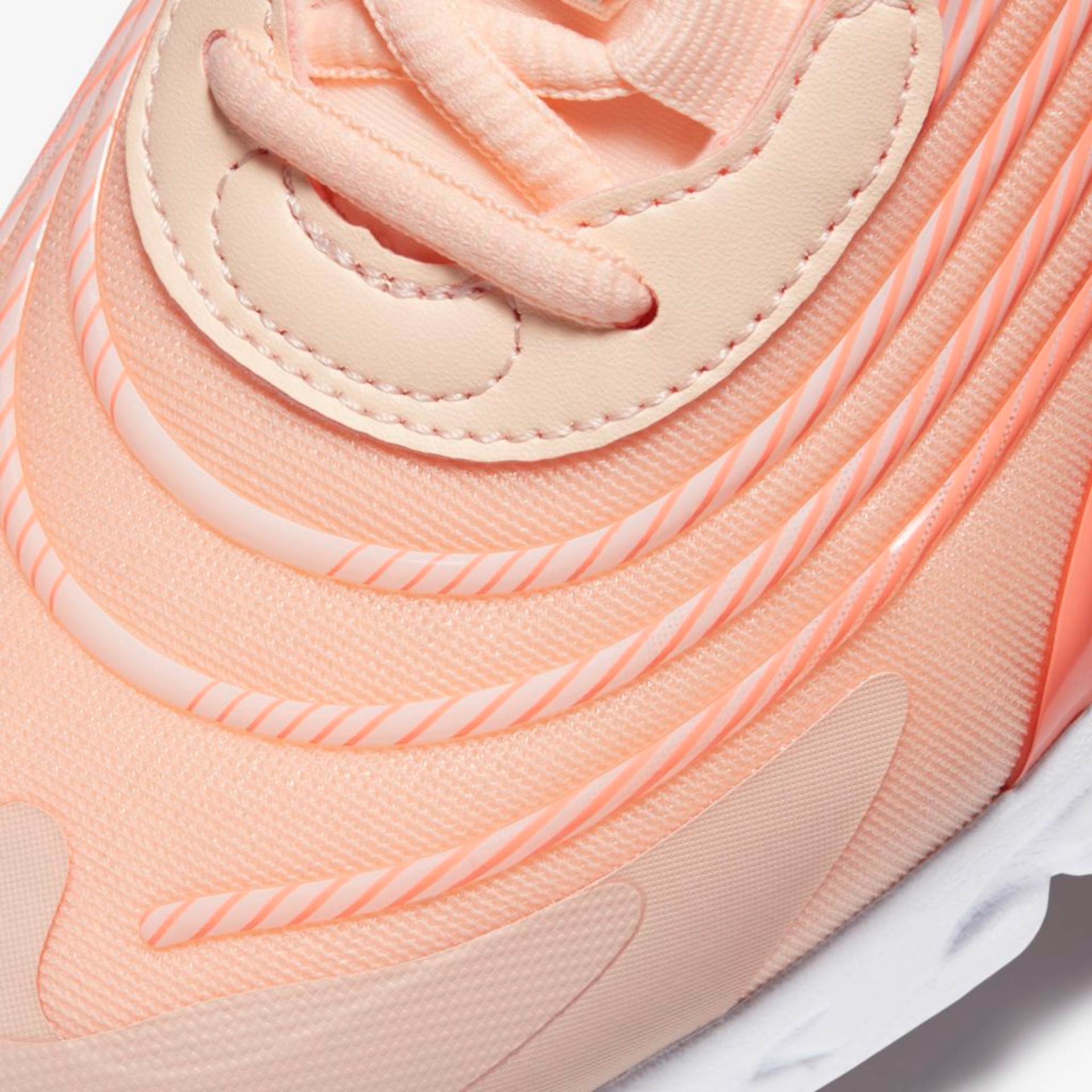 Tênis Nike Air Max 270 React ENG Feminino - Foto 7