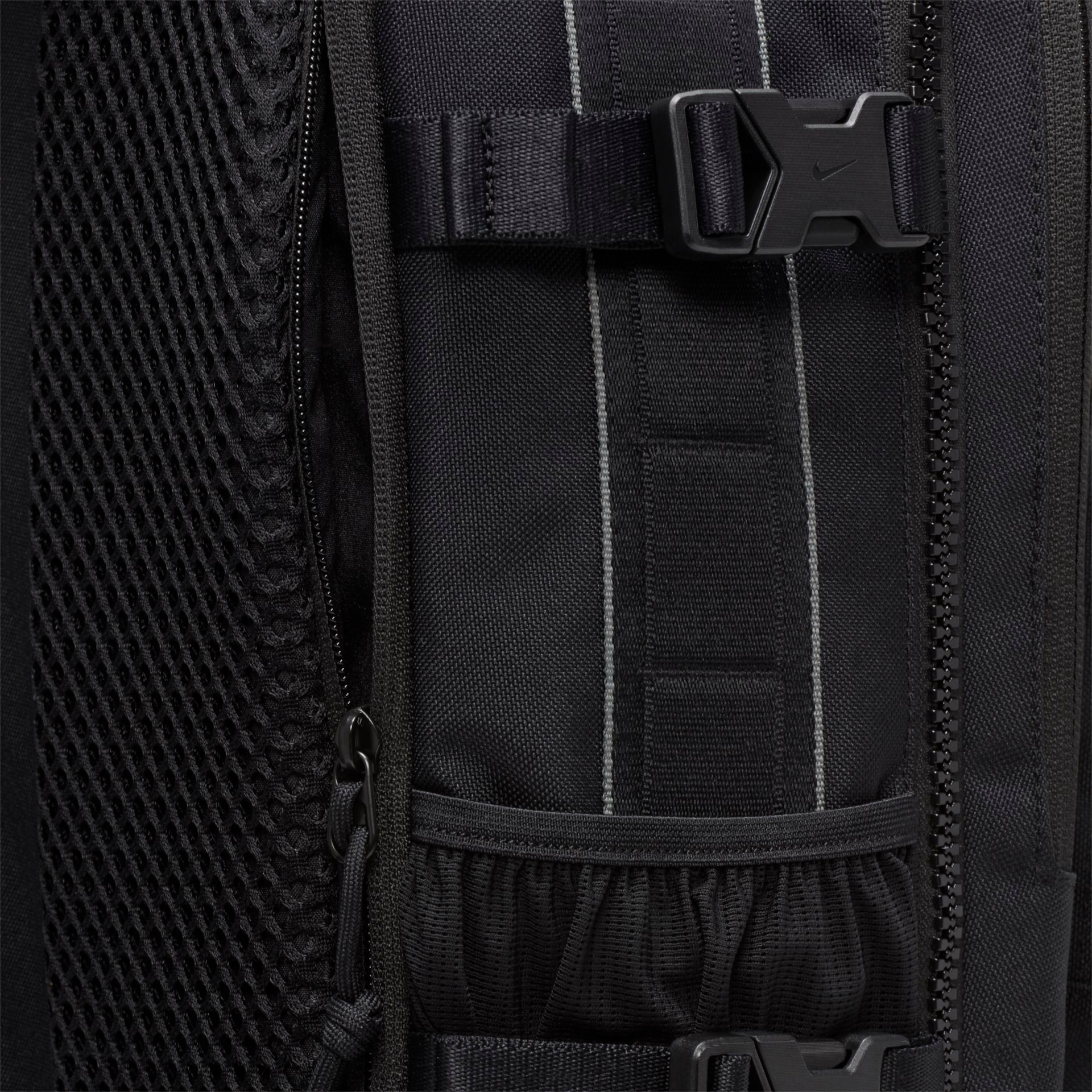 Mochila Nike Utility Power Unissex - Foto 10