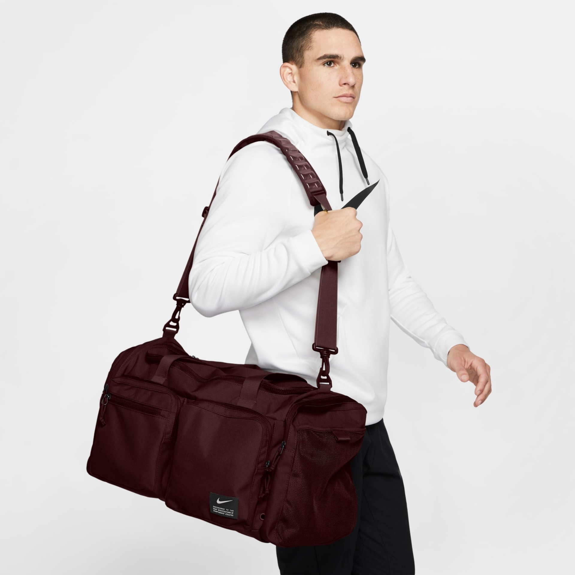 Bolsa Nike Utility Power Masculina - Foto 2