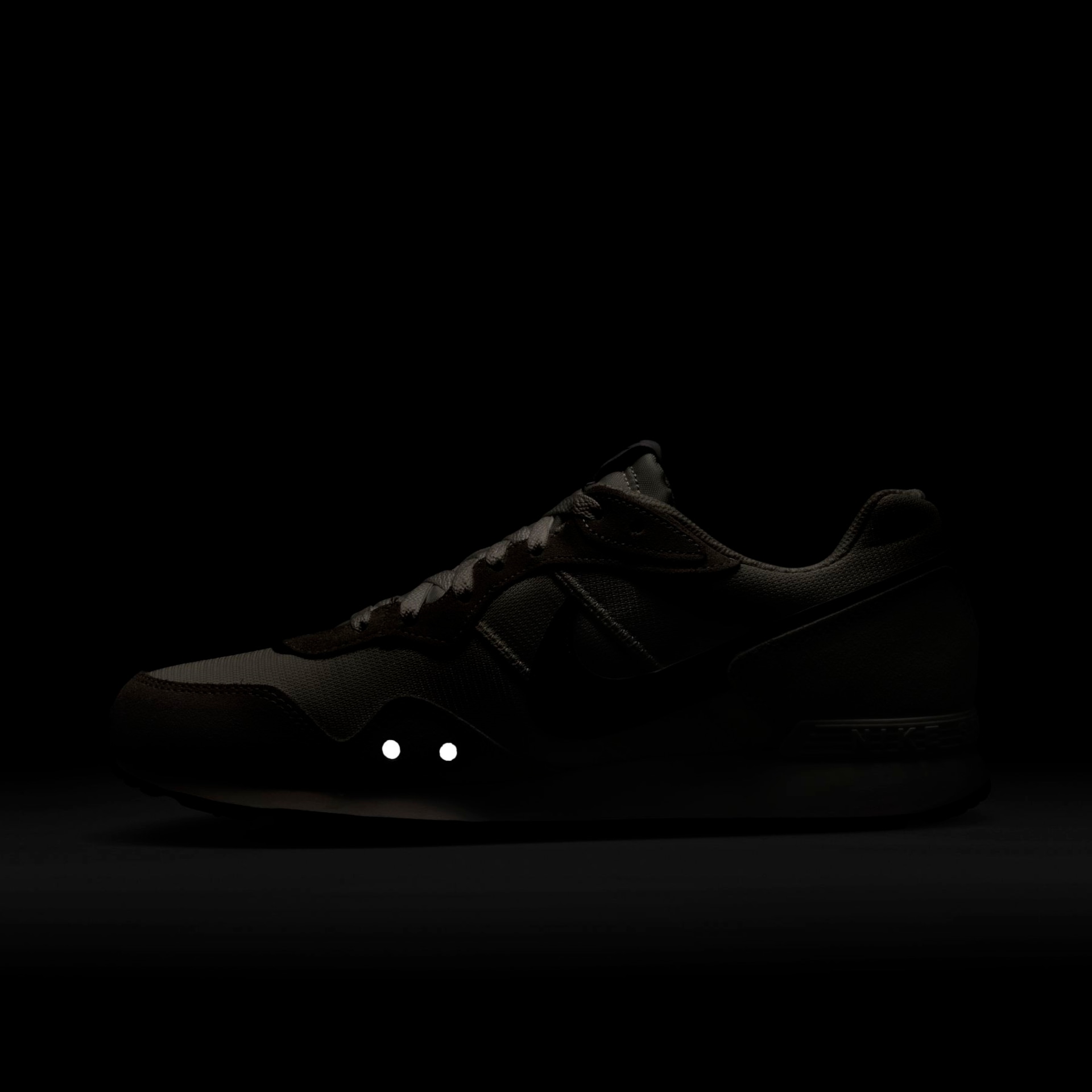 Tênis Nike Venture Runner Masculino - Foto 12