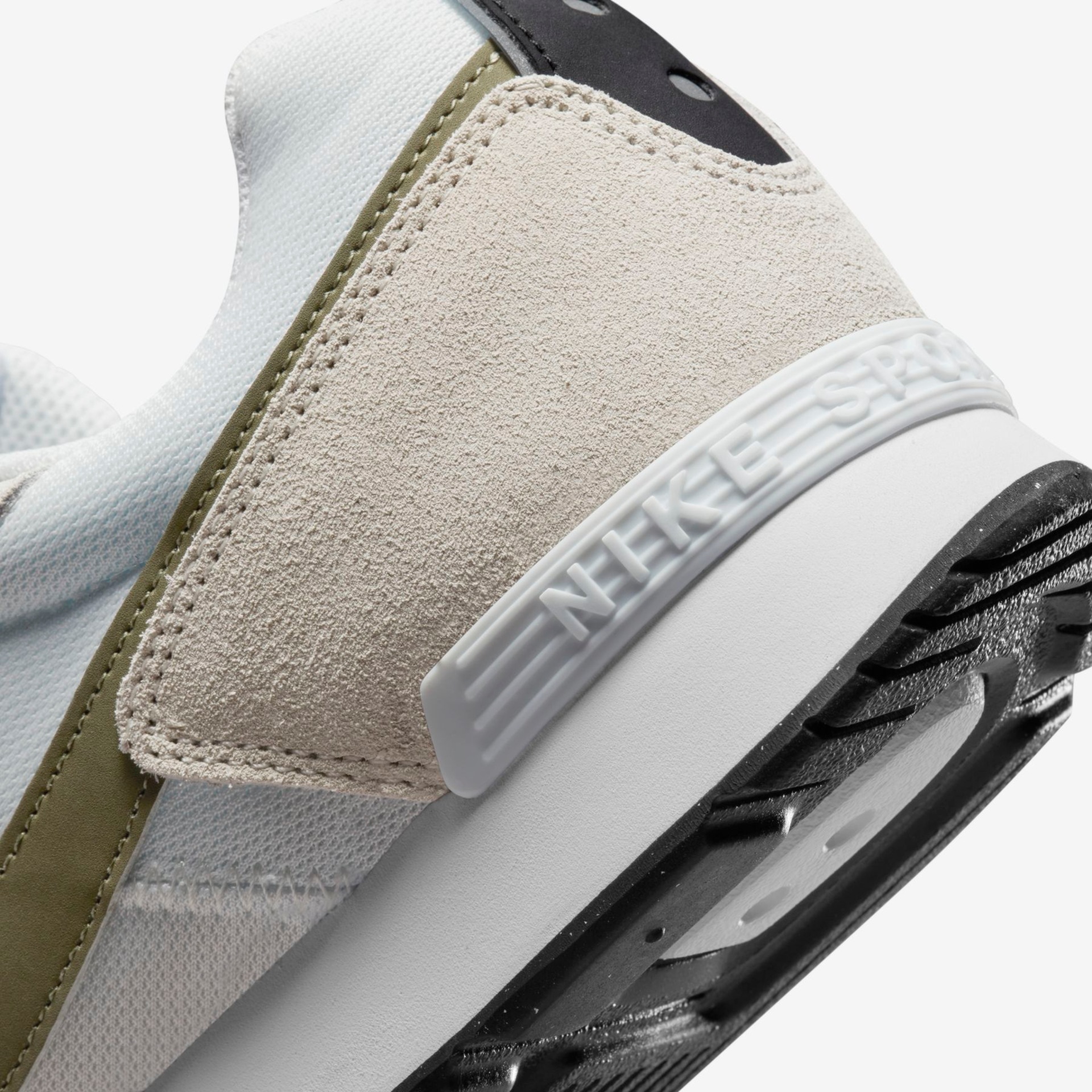 Tênis Nike Venture Runner Masculino - Foto 8