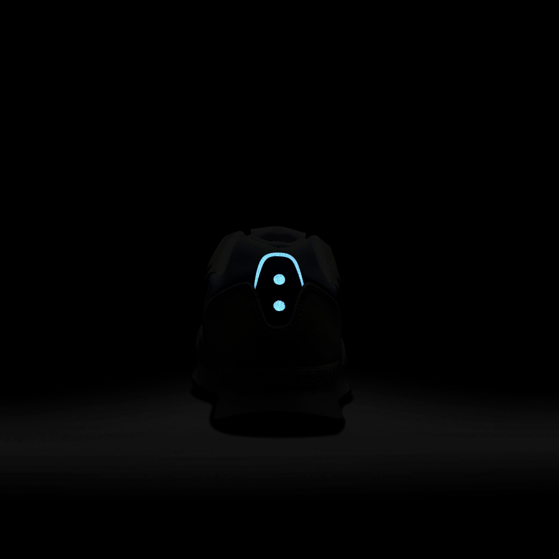 Tênis Nike Venture Runner Feminino - Foto 10