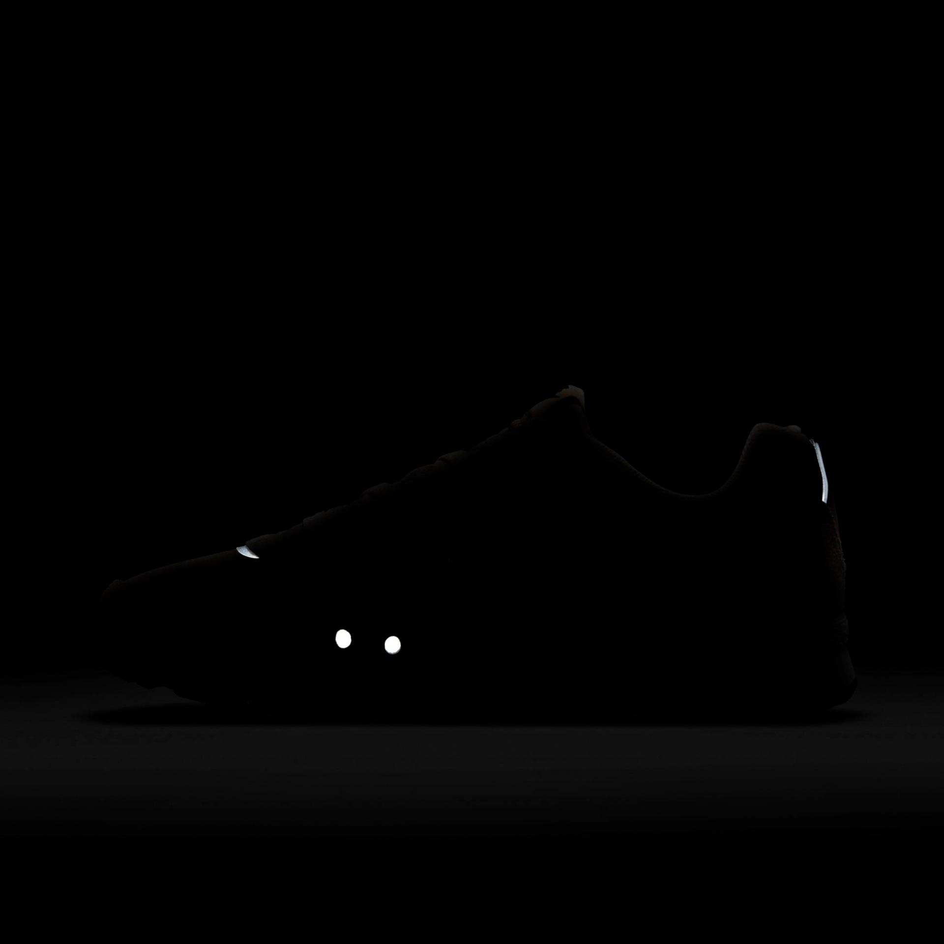 Tênis Nike Venture Runner Feminino - Foto 12