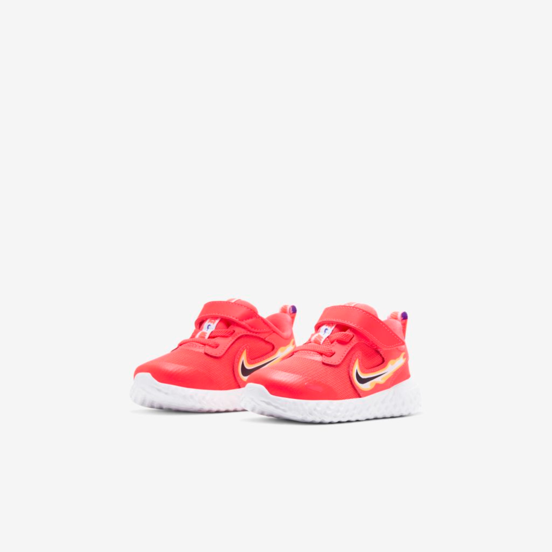 Tênis Nike Revolution 5 Fire Infantil - Foto 5