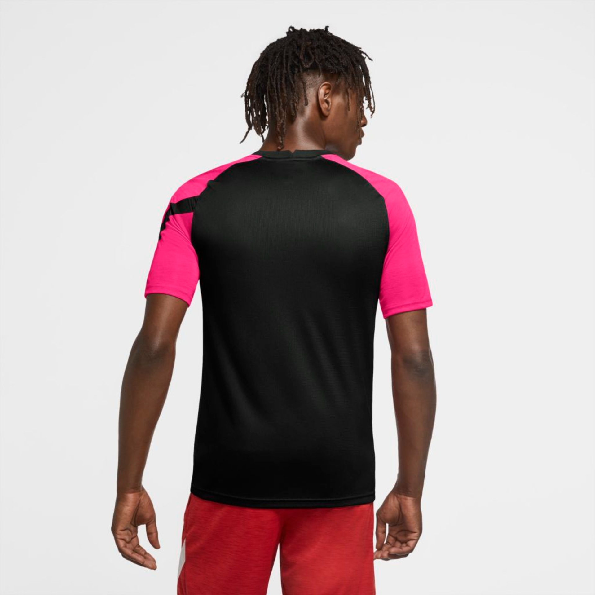 Camiseta Nike Dri-FIT Academy Masculina - Foto 2