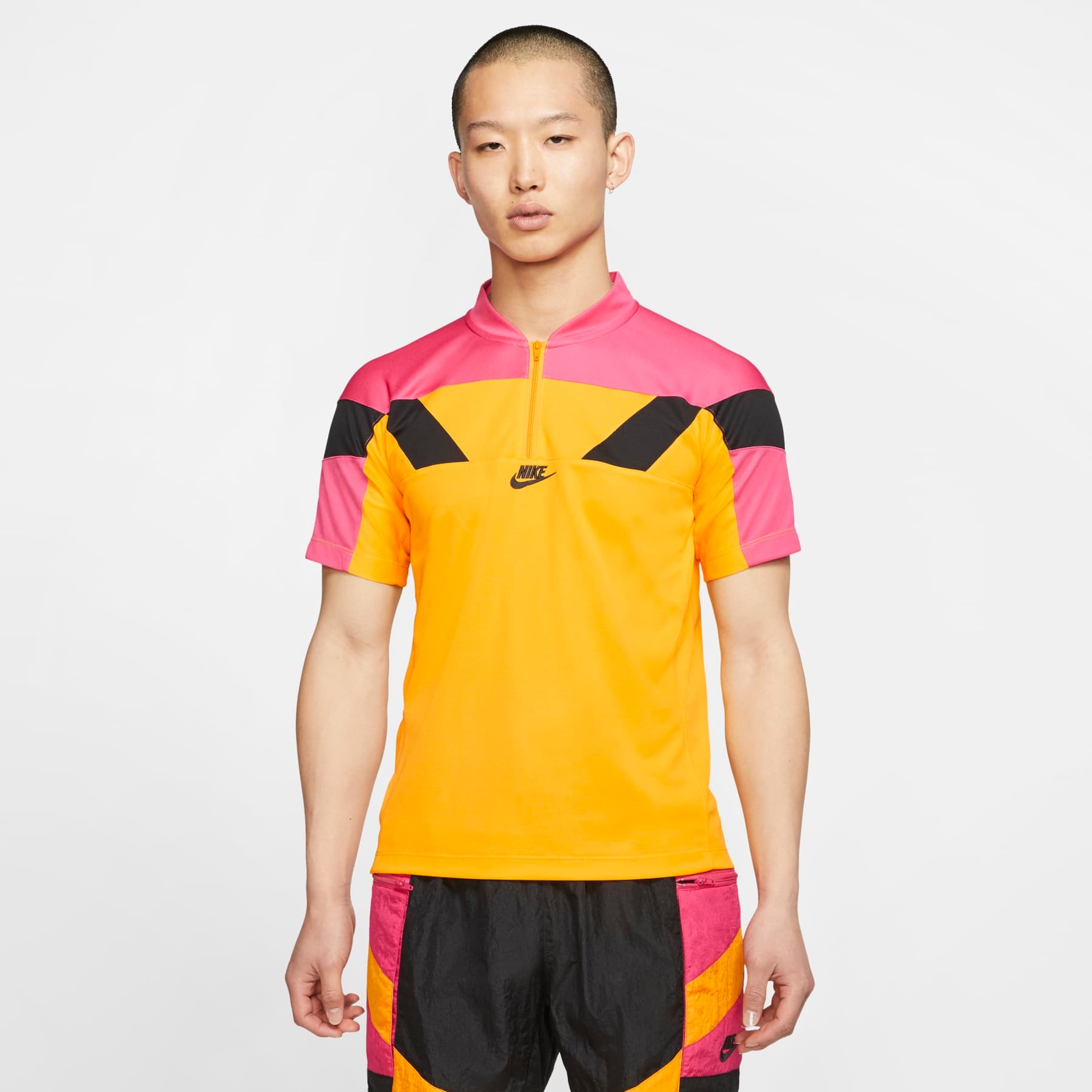 Camiseta Nike Sportswear Masculina - Foto 1