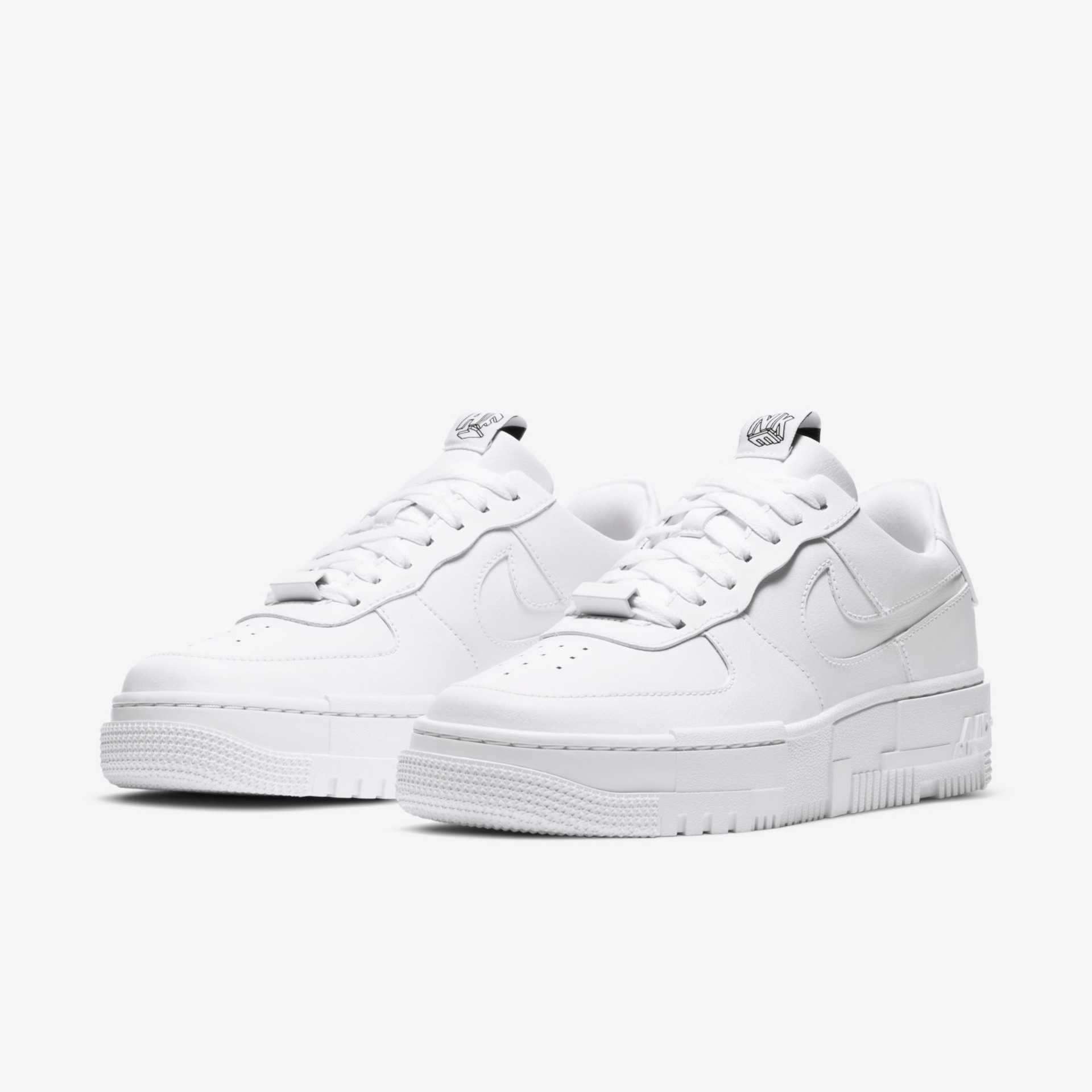 Tênis Nike Air Force 1 Pixel Feminino - Foto 5