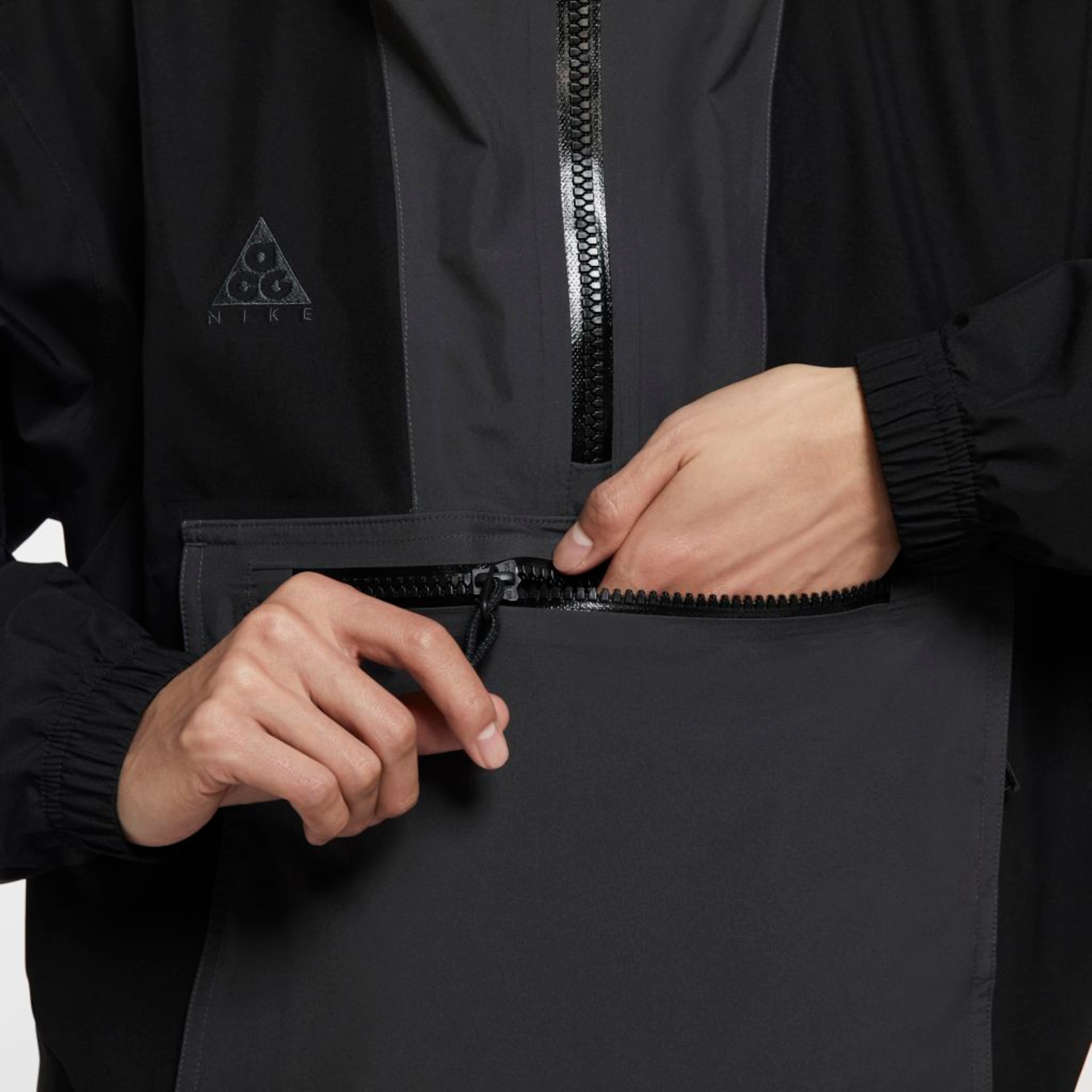 Jaqueta Nike ACG GORE-TEX Masculina - Foto 4