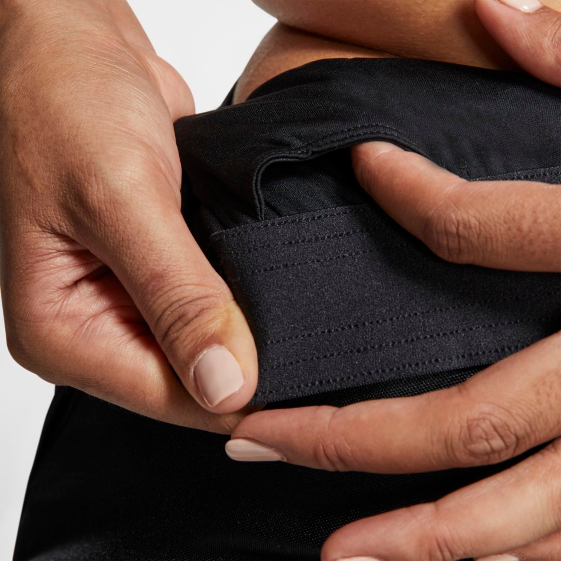 Plus Size - Shorts Nike Feminino - Foto 7