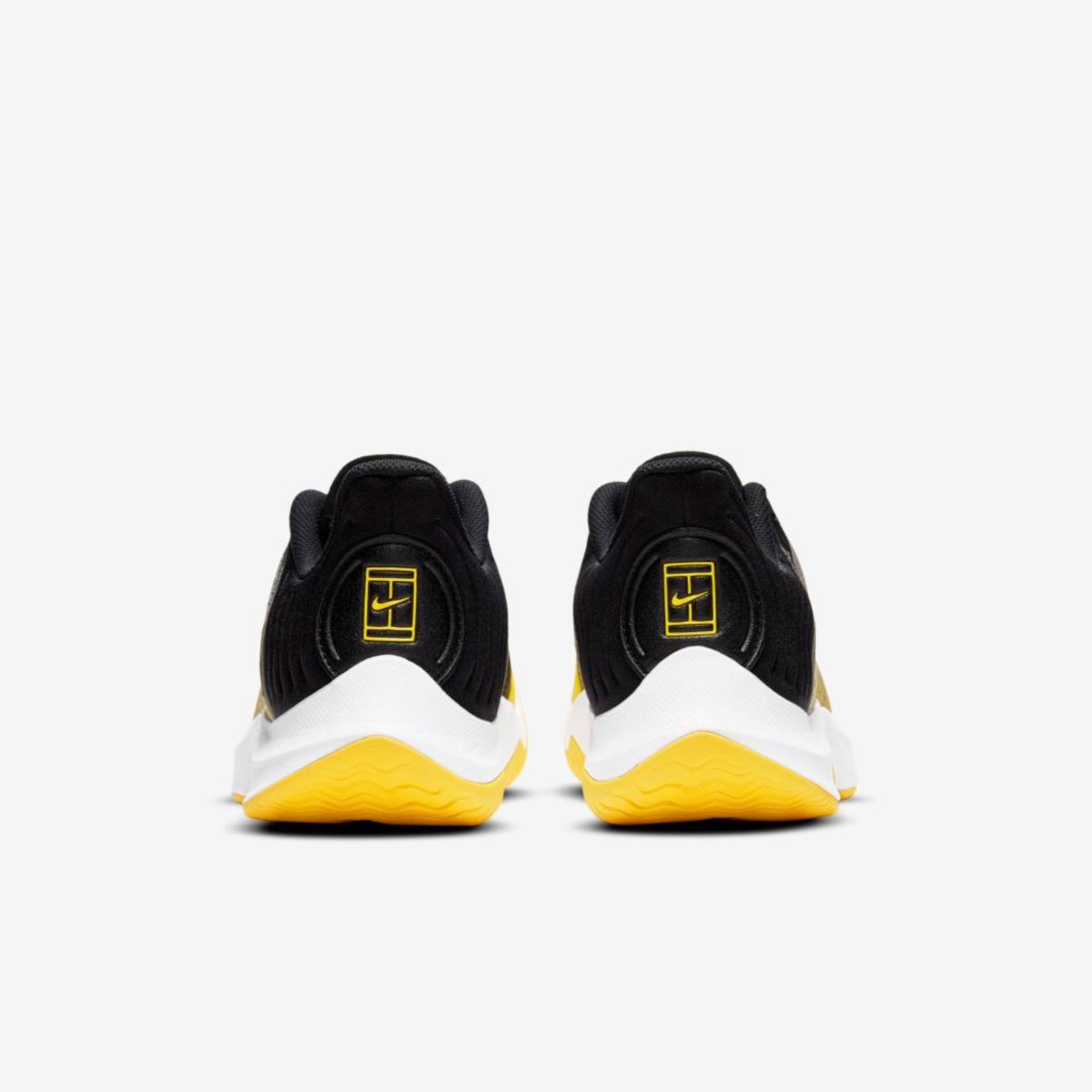 Tênis Nike Court Air Zoom GP Turbo Masculino - Foto 6