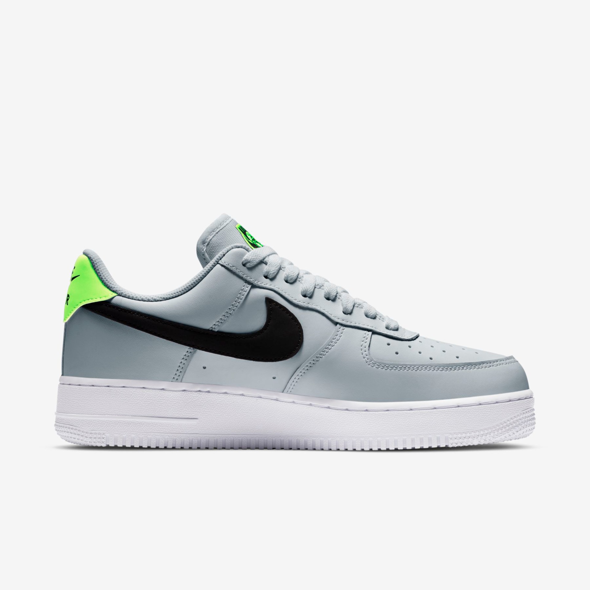 Tênis Nike Air Force 1 '07 Worldwide Masculino - Foto 3