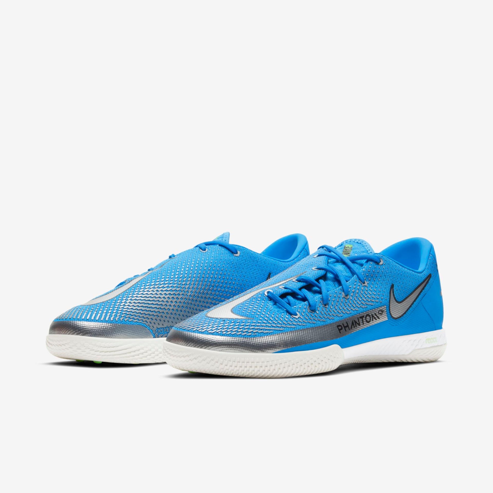 Chuteira Nike React Phantom GT Pro Futsal - Foto 5