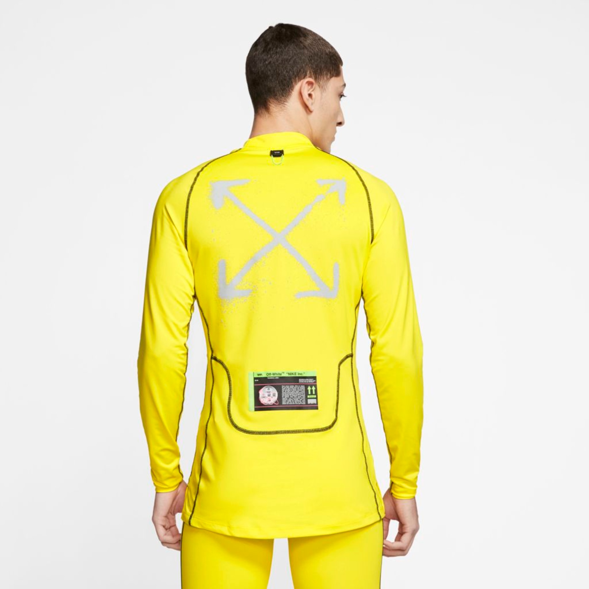 Camiseta Nike x Off-White&trade; Pro Masculina - Foto 3