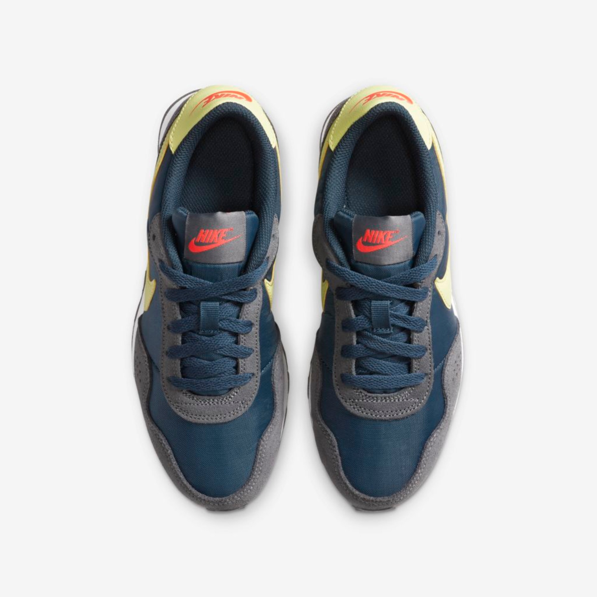 Tênis Nike MD Valiant Infantil - Foto 4