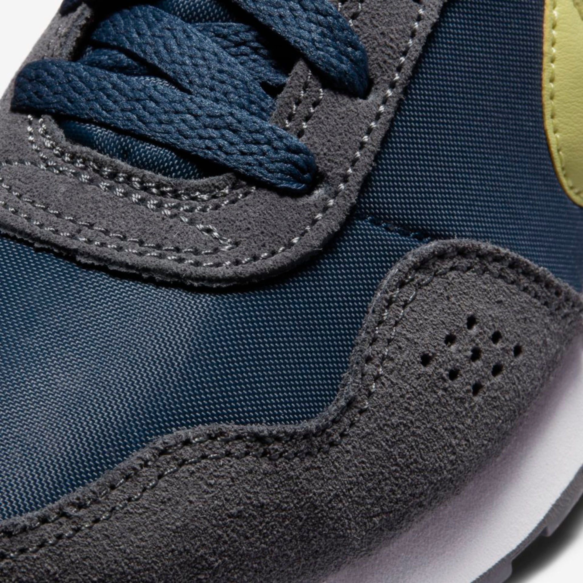 Tênis Nike MD Valiant Infantil - Foto 8